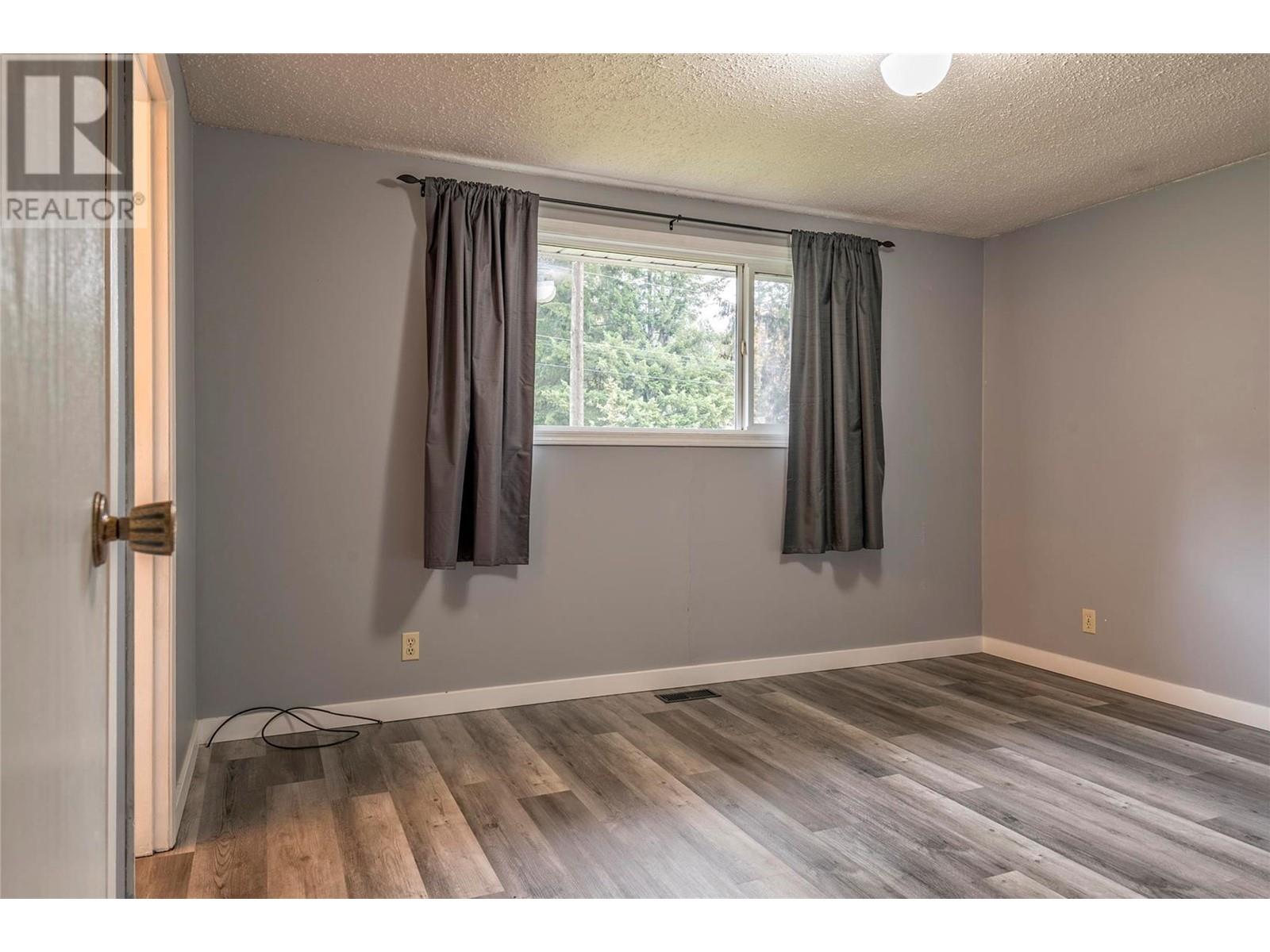 22 Rosoman Road