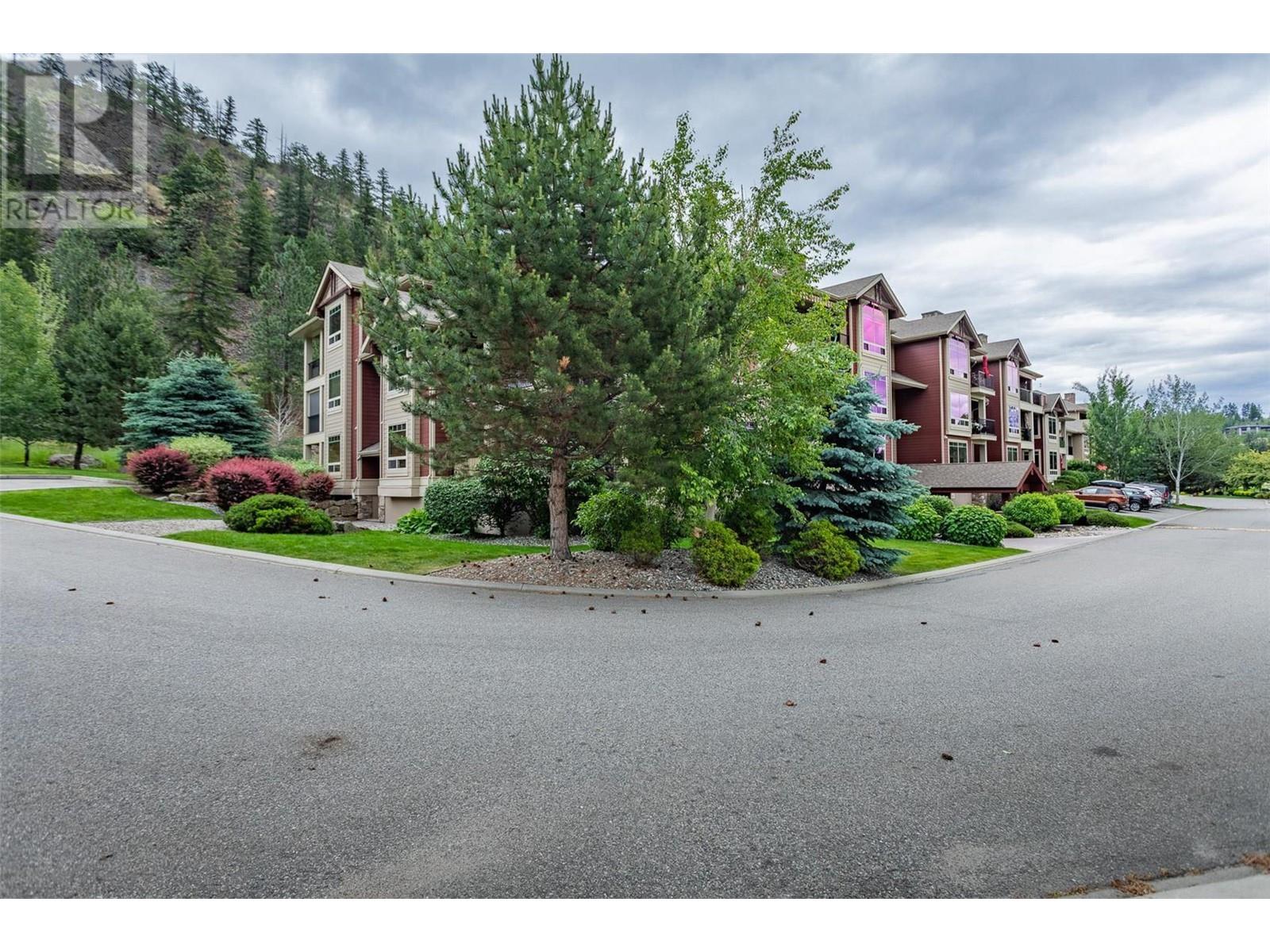 2780 Auburn Road Unit# 206, #206