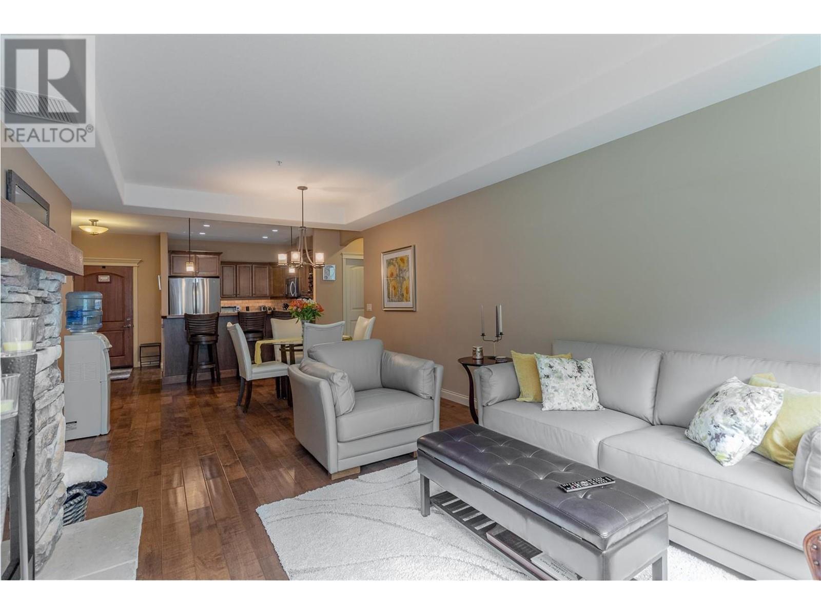 2780 Auburn Road Unit# 206, #206