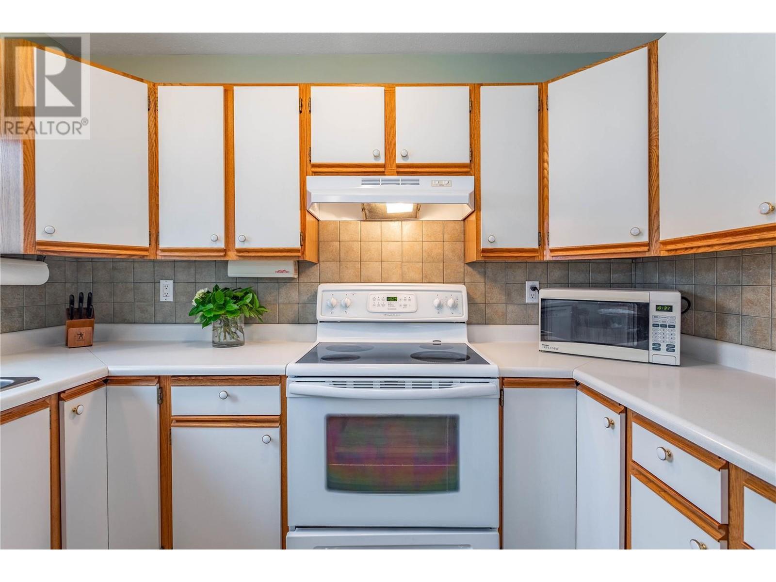 350 Davie Road Unit# 12, #12