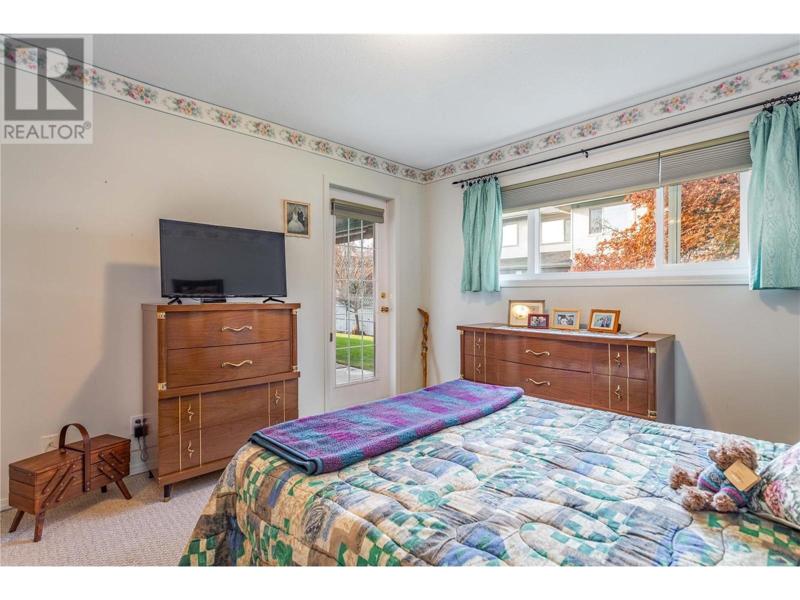 350 Davie Road Unit# 12, #12