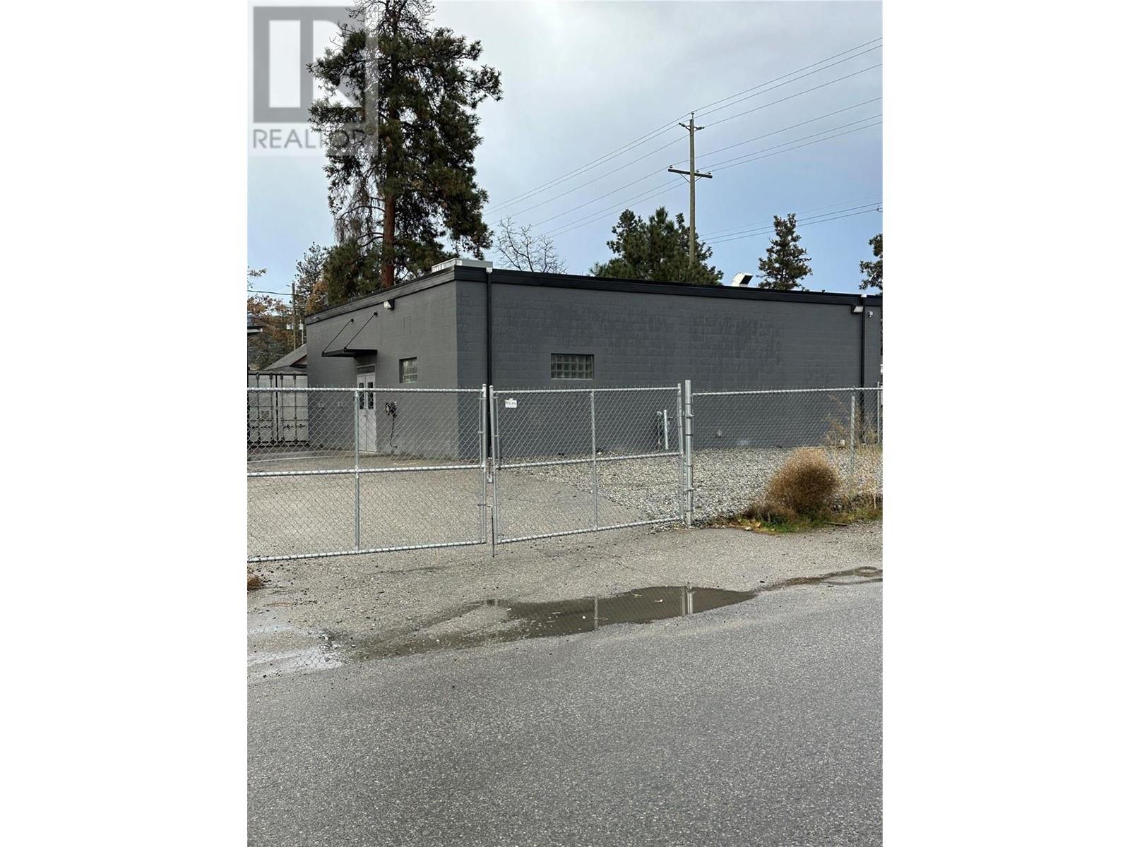 530 Beaver Lake Road