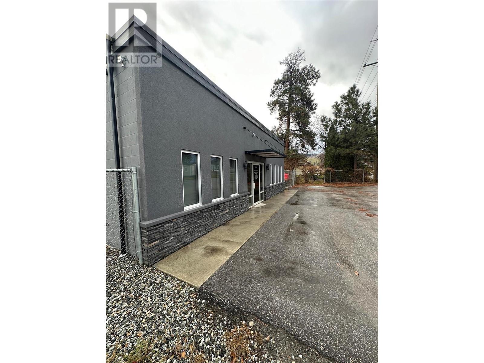 530 Beaver Lake Road
