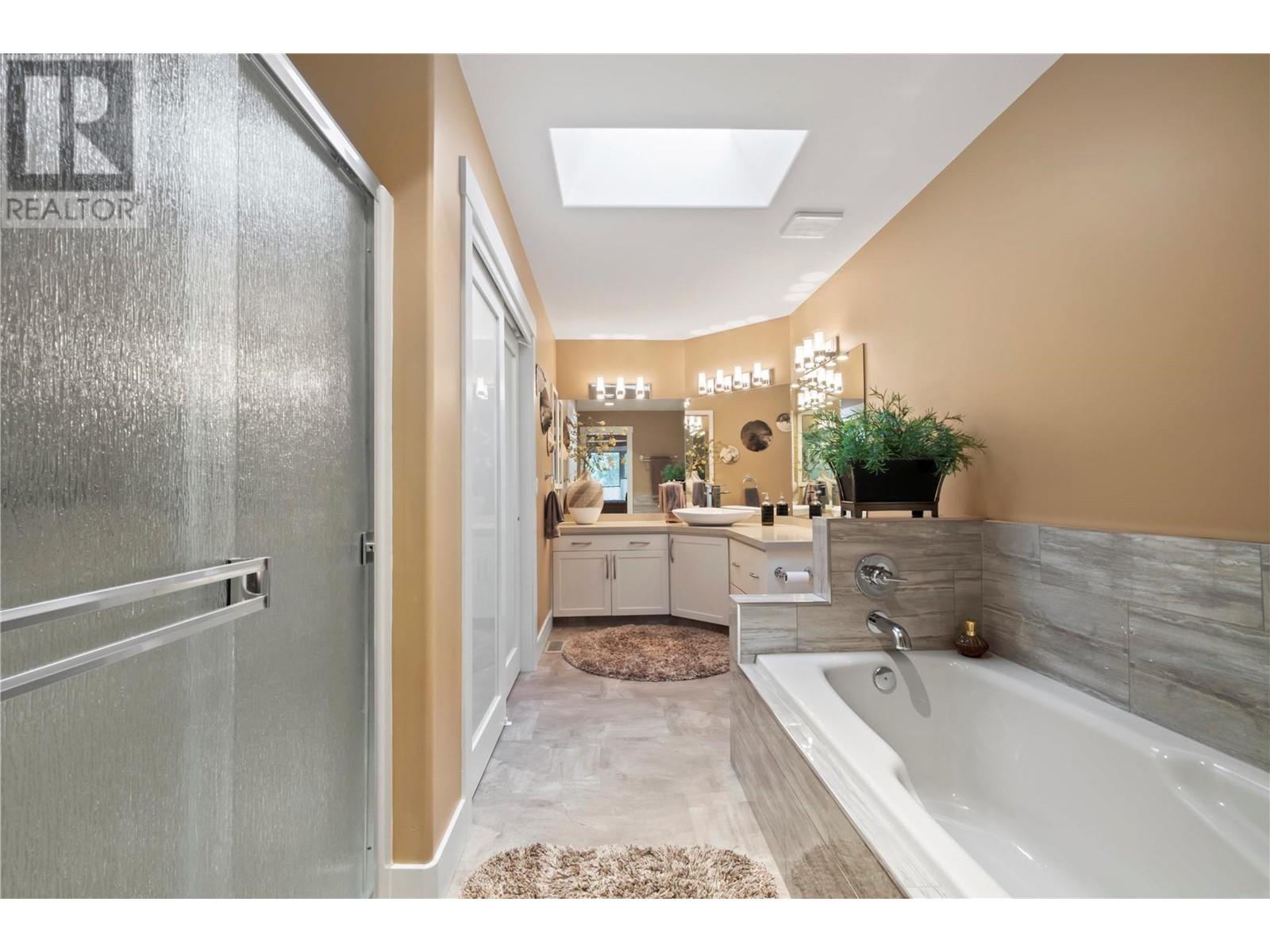 4074 Gellatly Road Unit# 140, #140