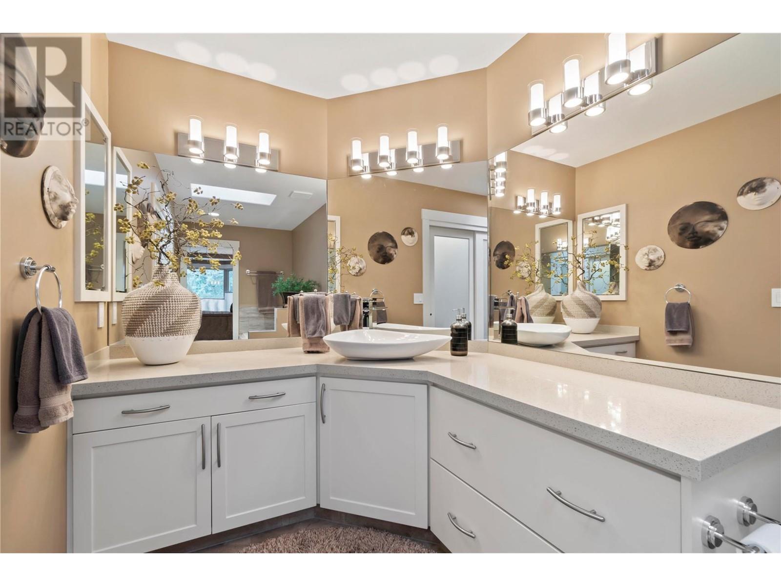 4074 Gellatly Road Unit# 140, #140