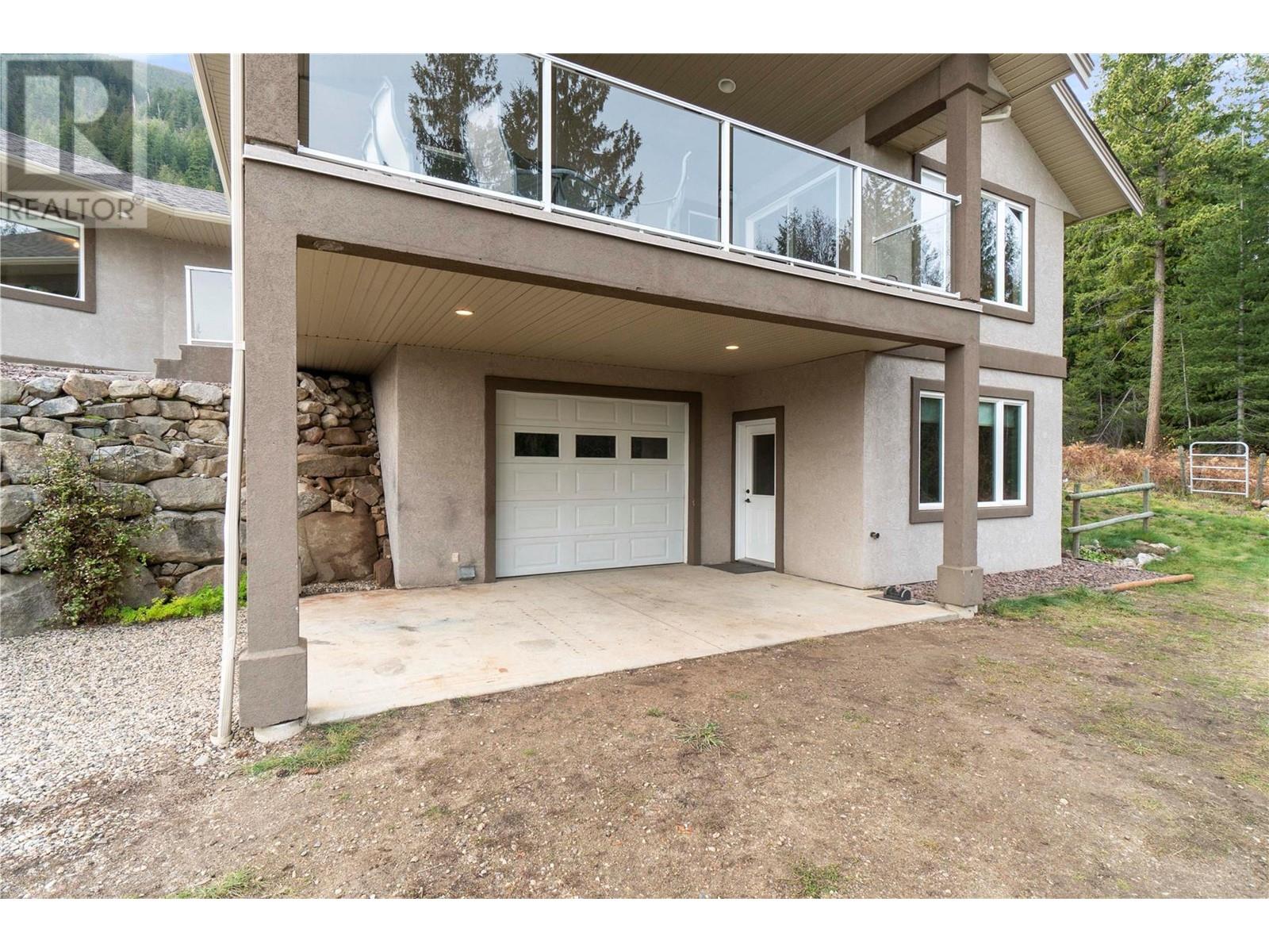 129 Kault Hill Road