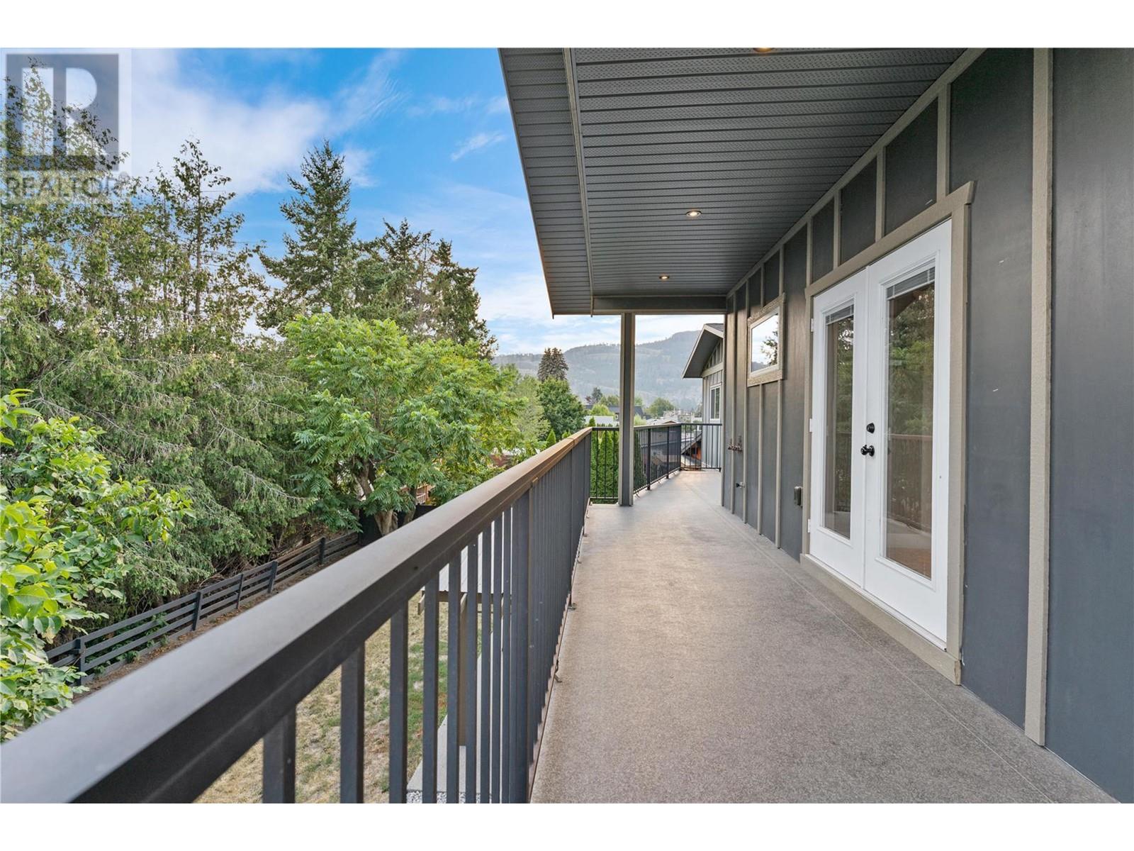 9547 Robson Crescent