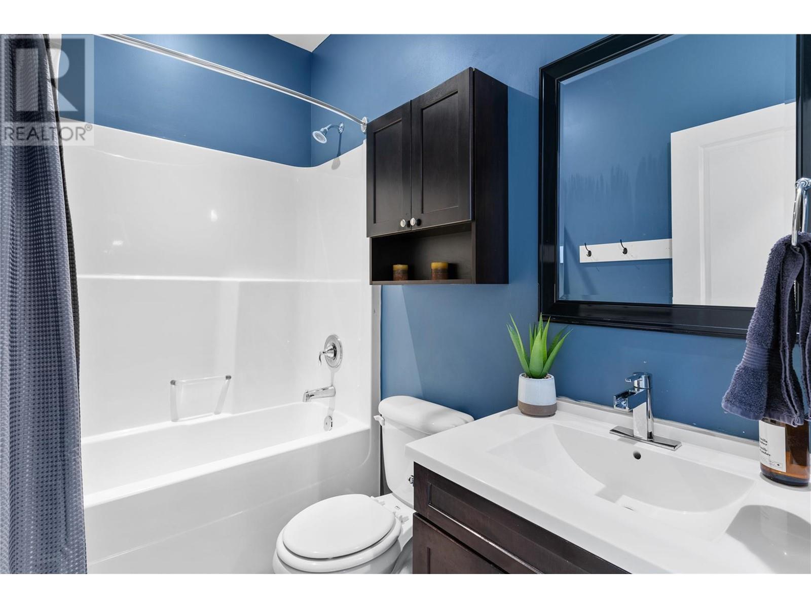 9547 Robson Crescent