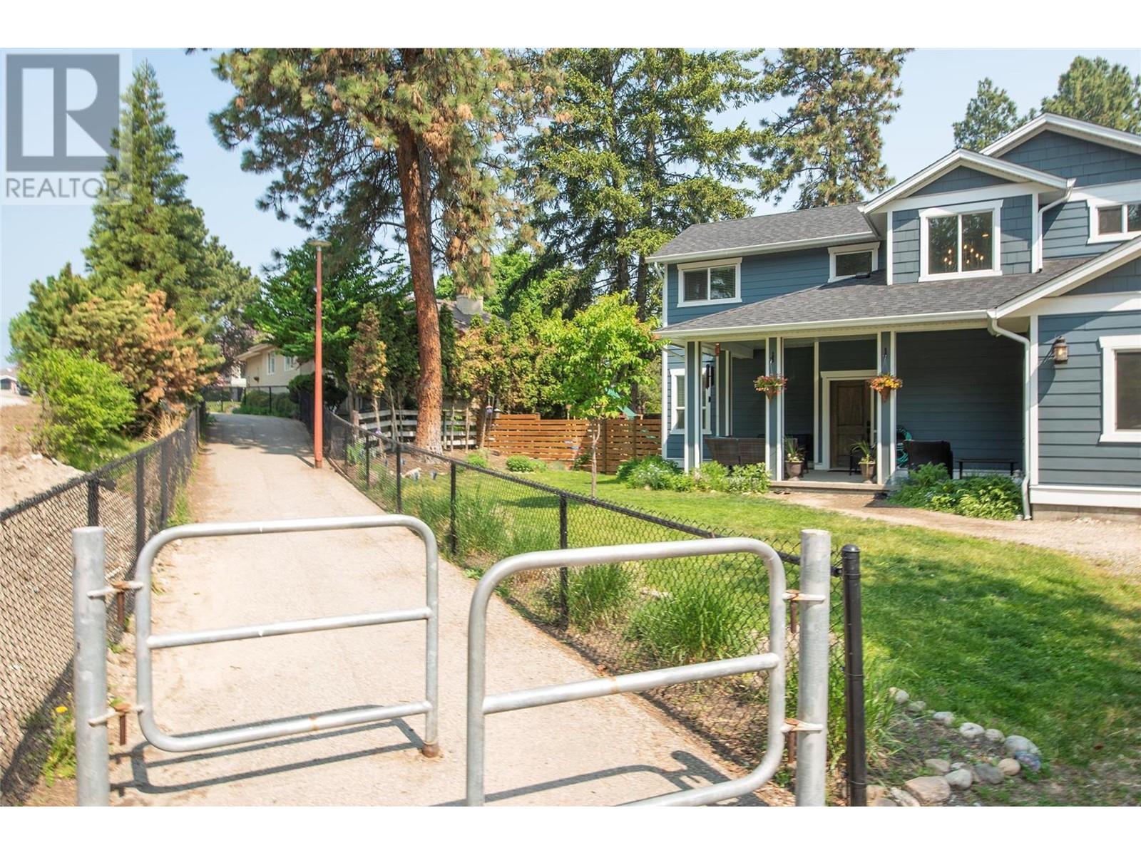 242 Clifton Road