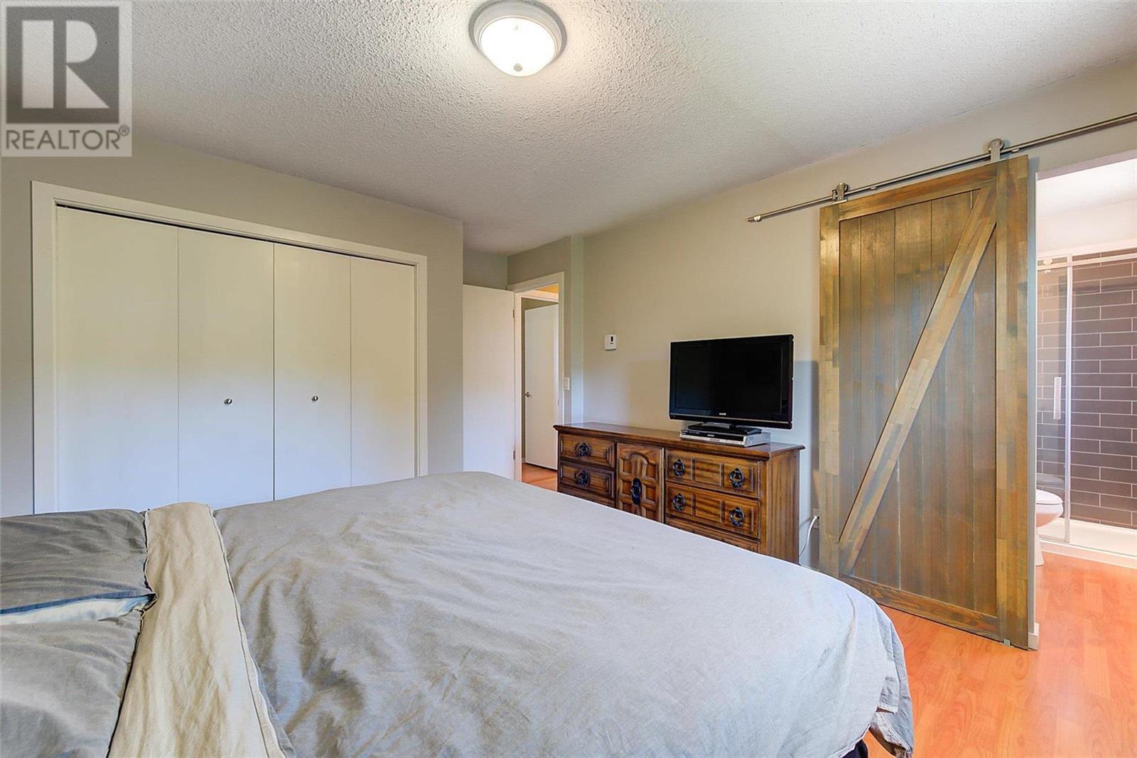 3411 Norwood Road
