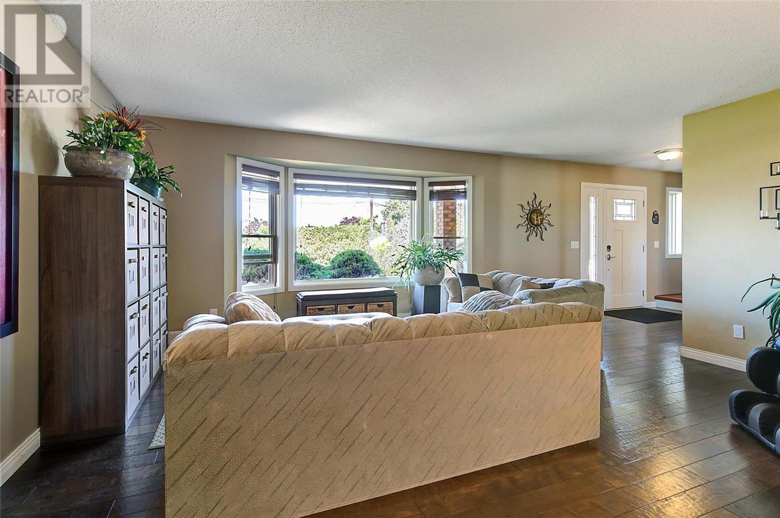 3411 Norwood Road