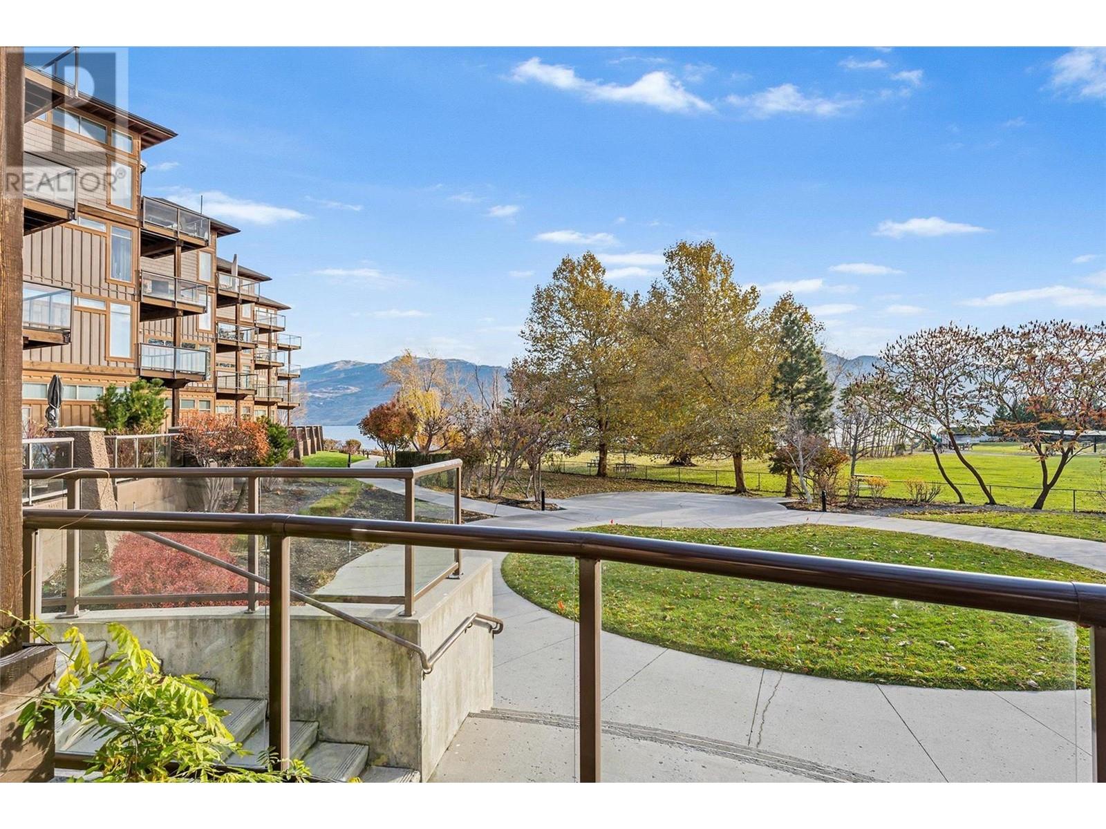 4205 Gellatly Road Unit# SL3, #SL3