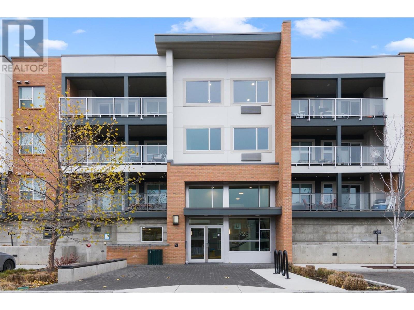 725 Academy Way Unit# PH16, #PH16