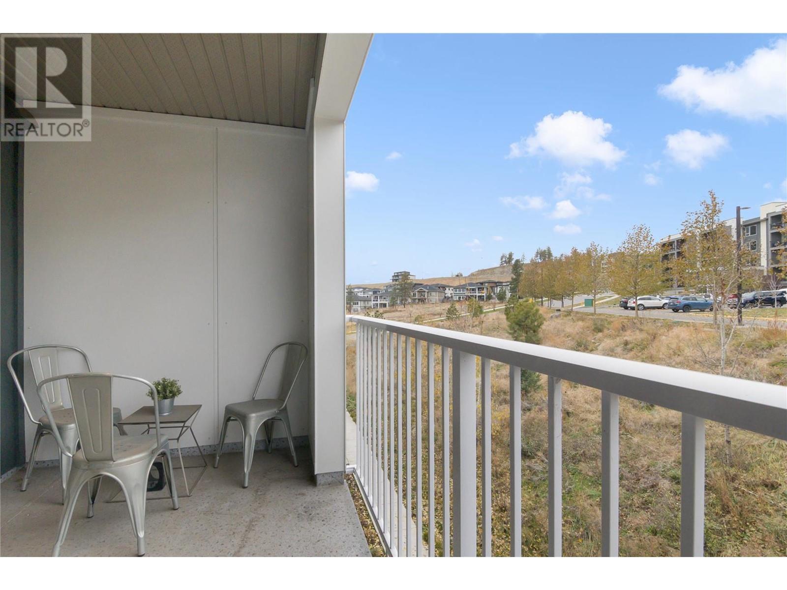 725 Academy Way Unit# PH16, #PH16
