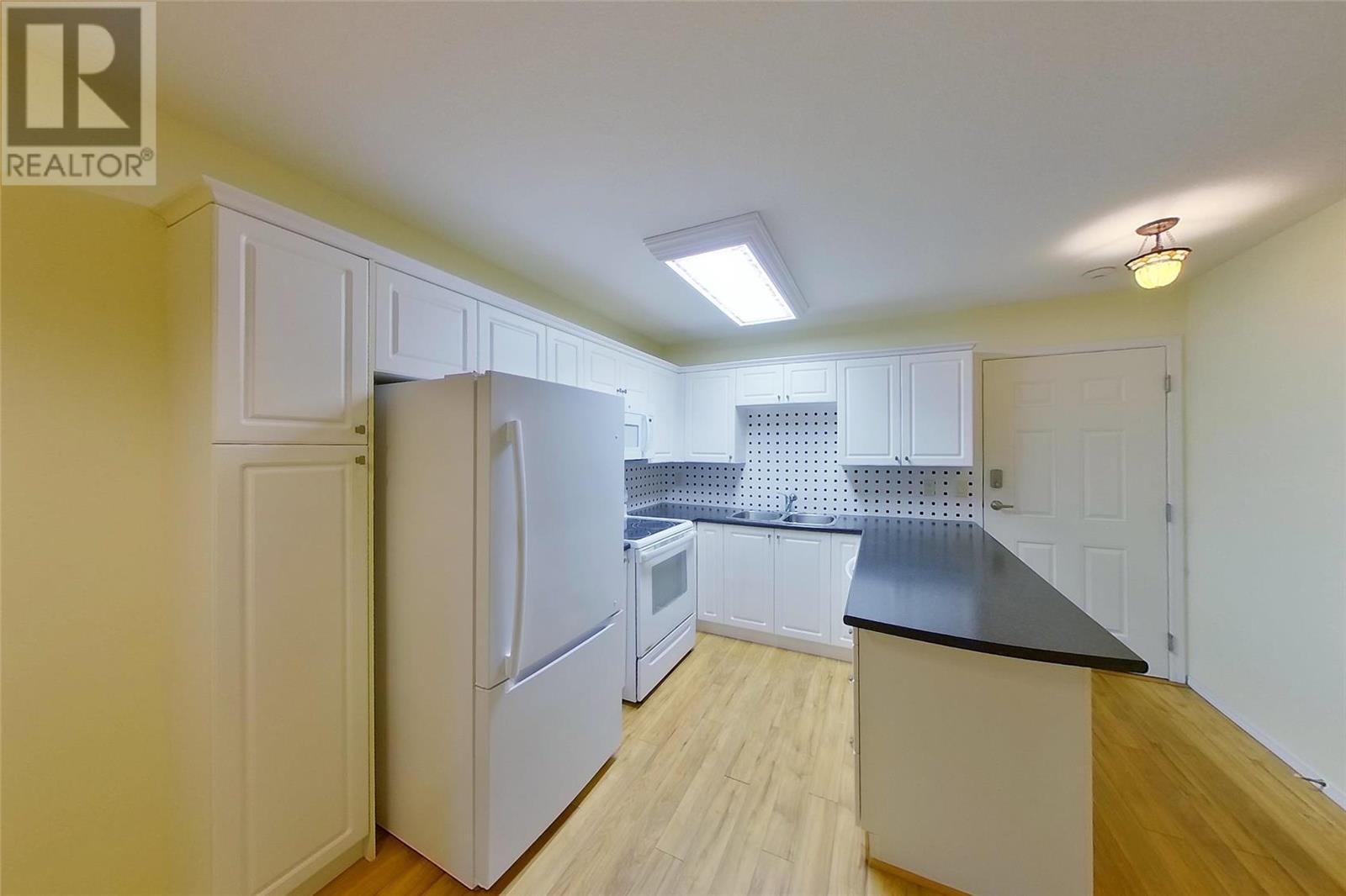 160 5 Avenue SW Unit# 405, #405