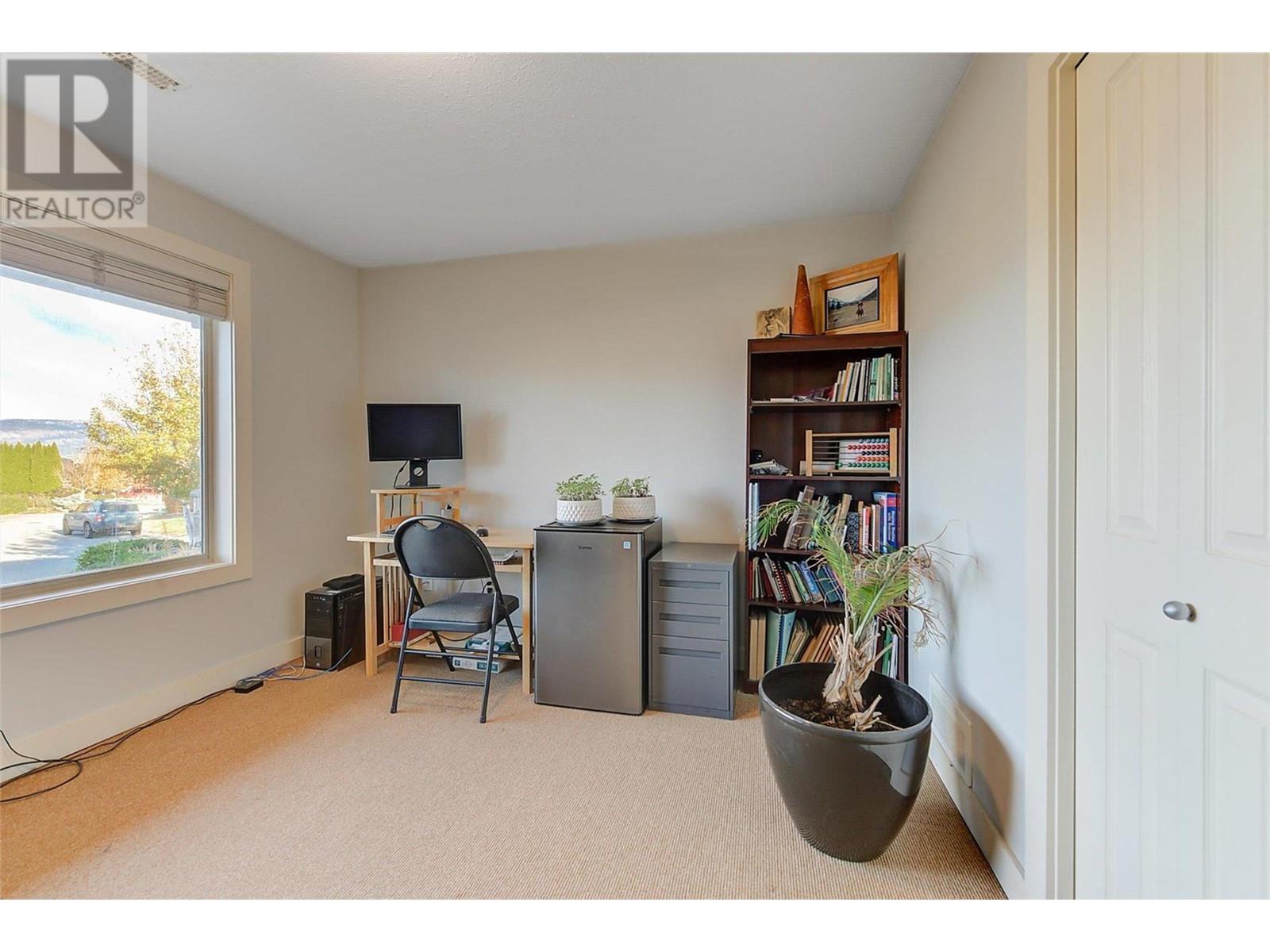 291 Sandpiper Court