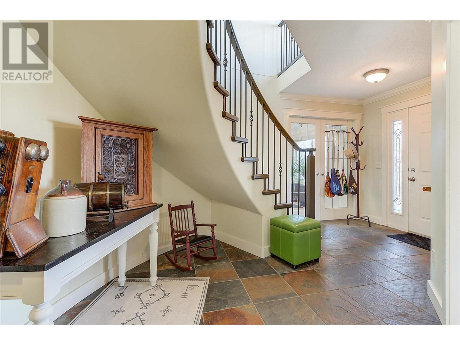 291 Sandpiper Court