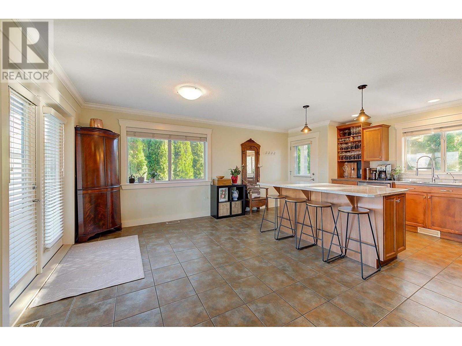 291 Sandpiper Court