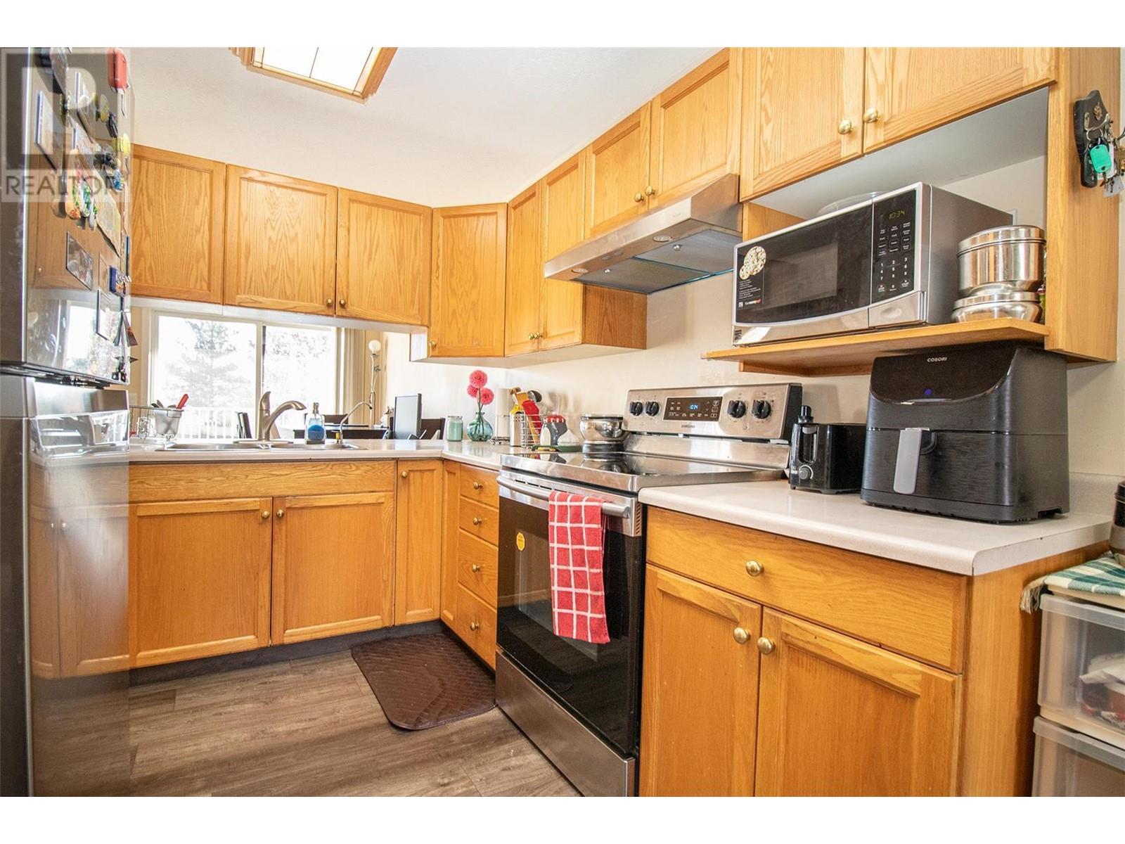 133 Wyndham Crescent Unit# 127, #127