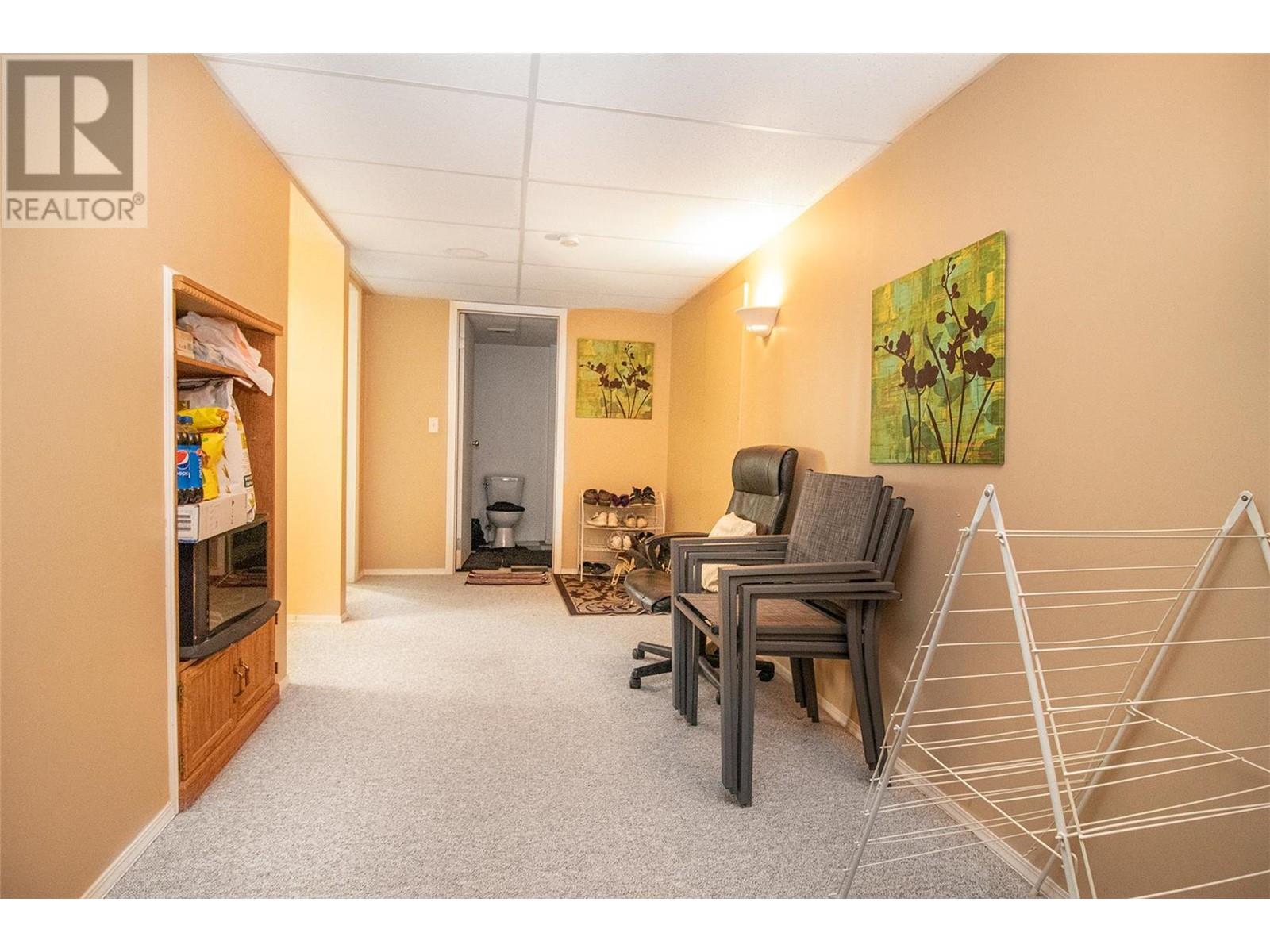 133 Wyndham Crescent Unit# 127, #127