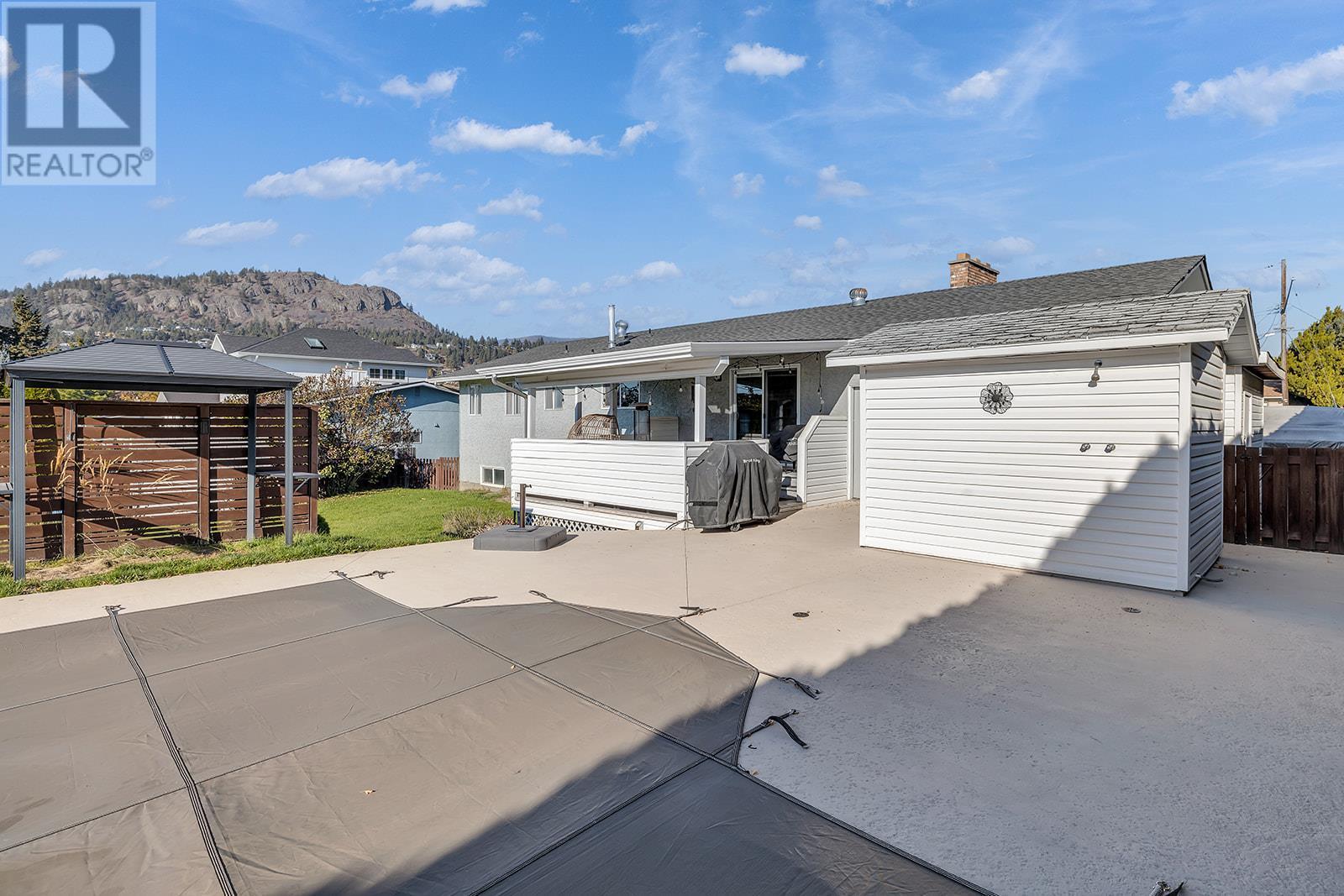 815 Westbrook Drive