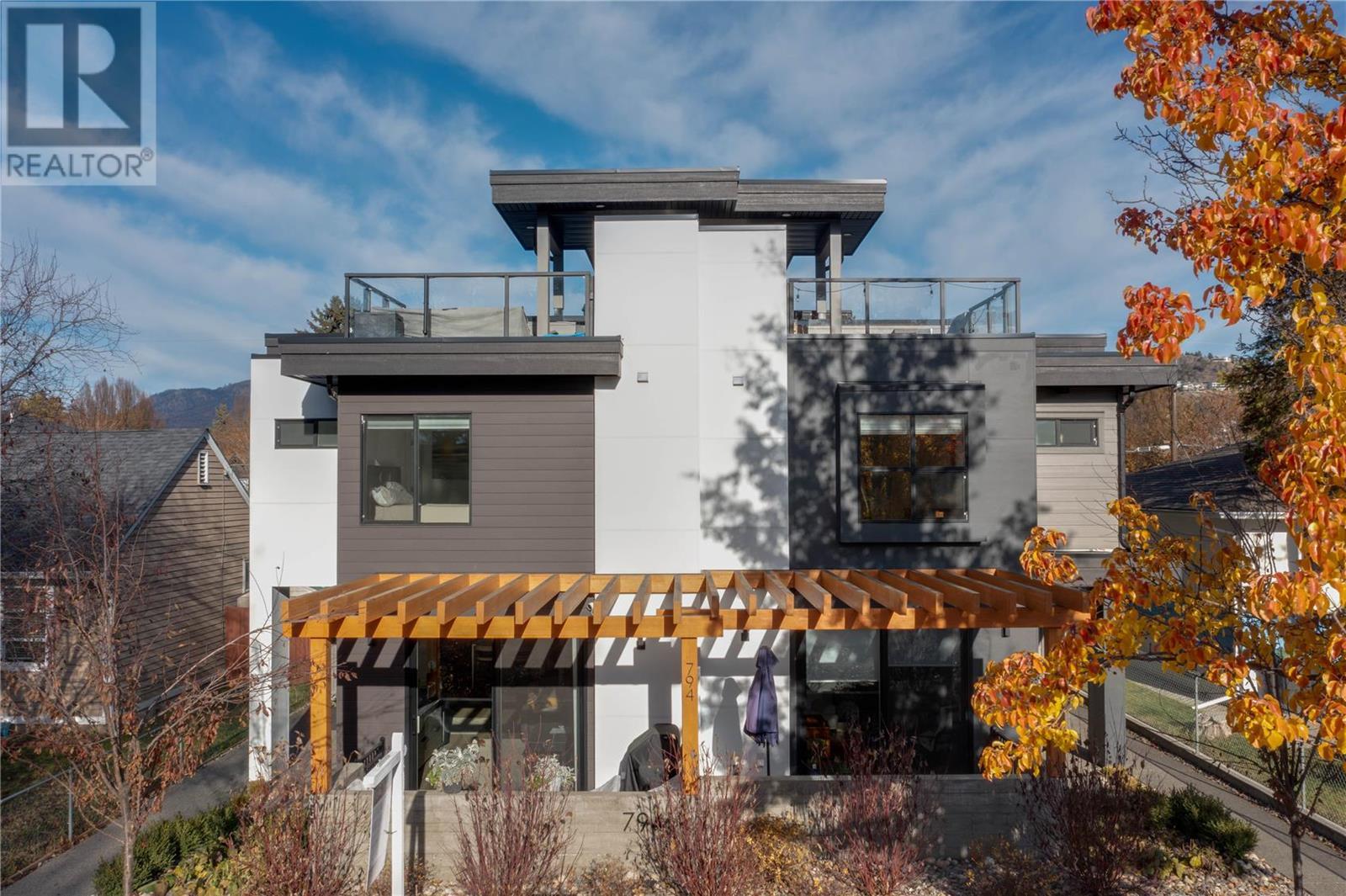 794 Martin Avenue Unit# 4, #4