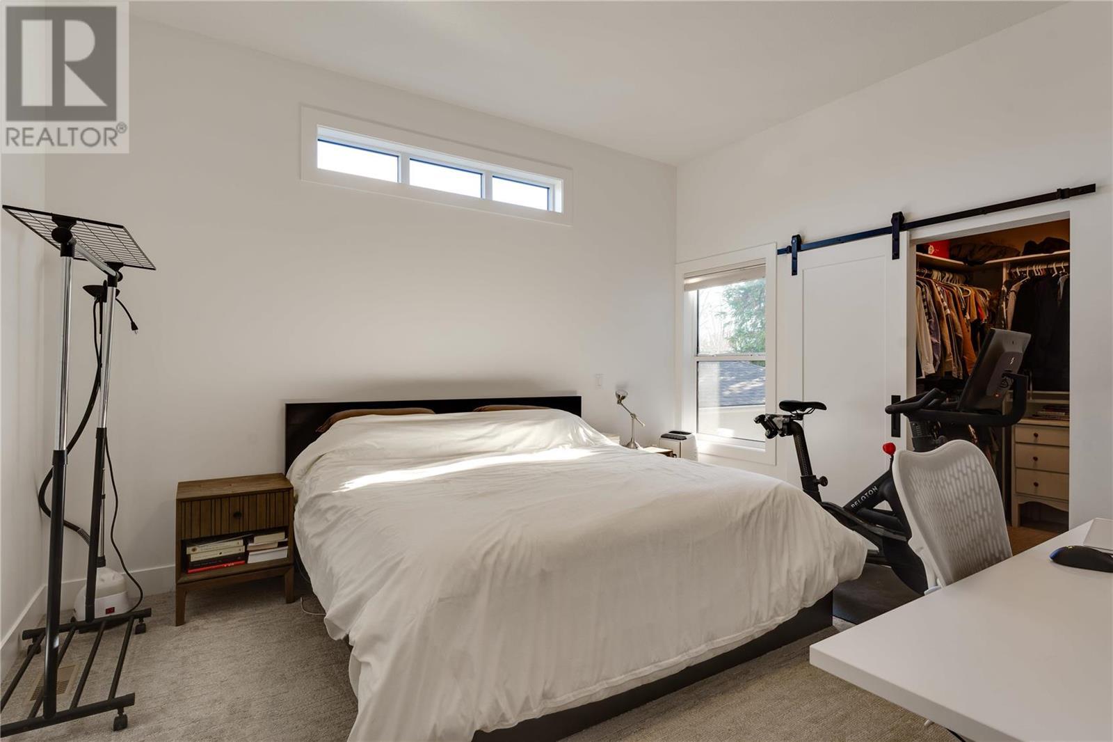 794 Martin Avenue Unit# 4, #4