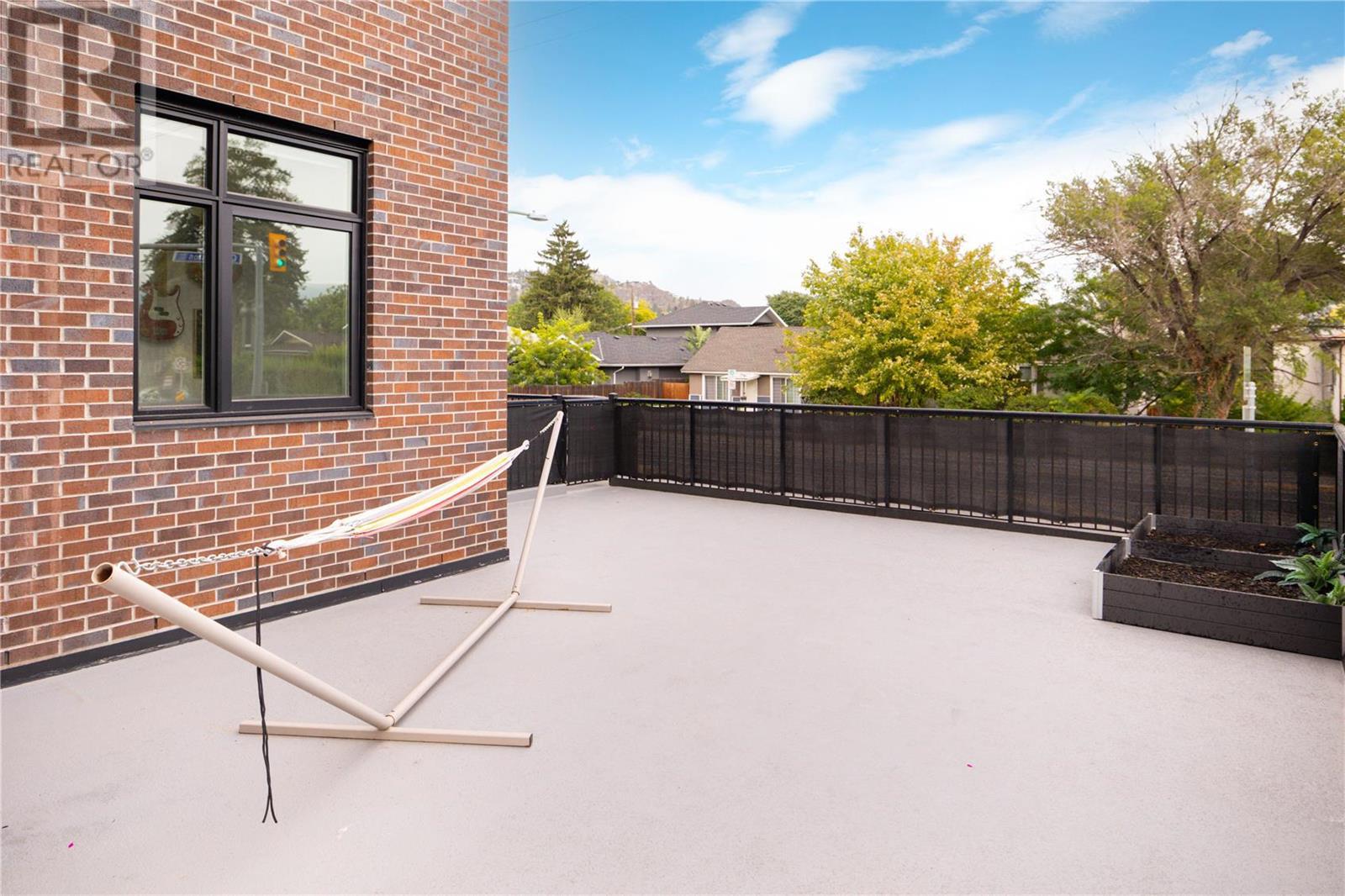 660 Cawston Avenue Unit# 104, #104