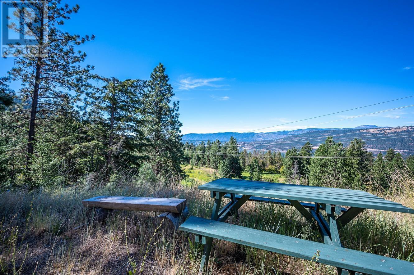 5599 Oyama Lake Road