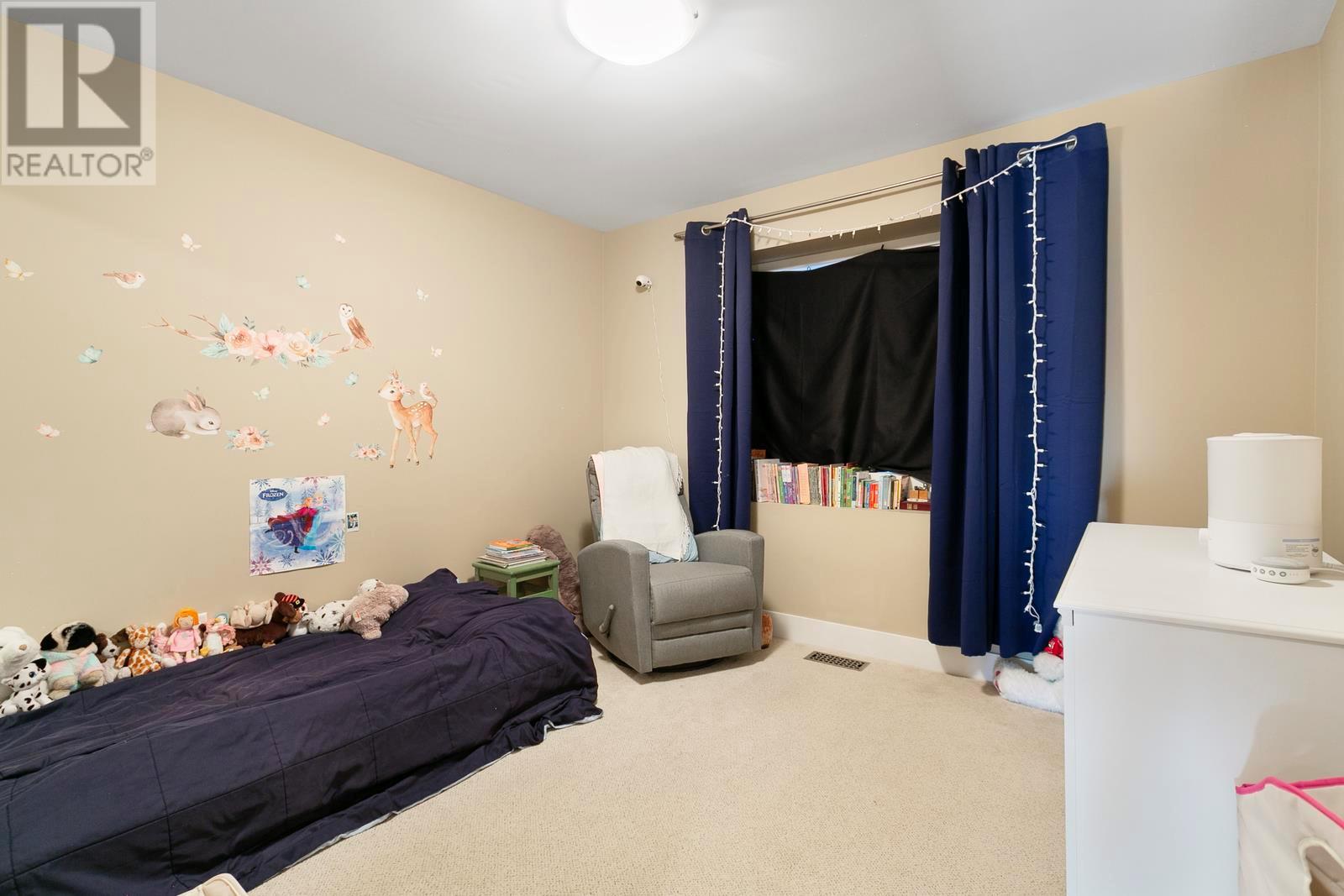 5004 Bunting Court