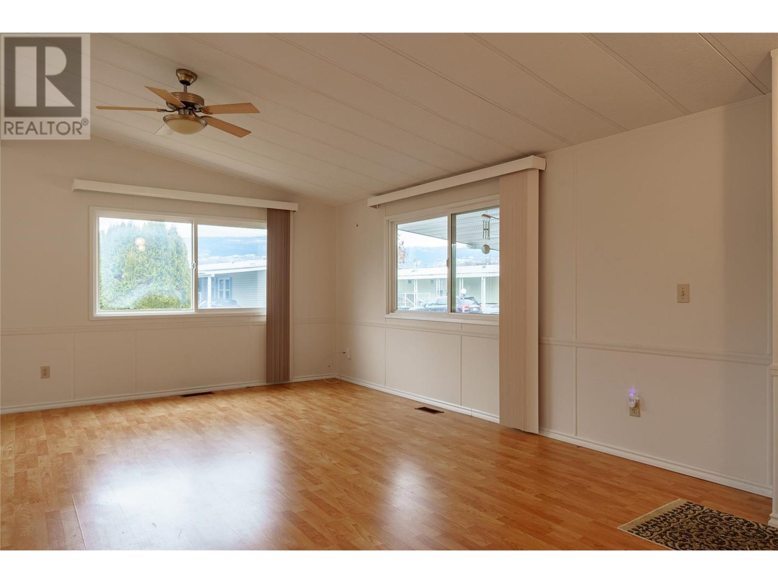 3535 Casorso Road Unit# 60, #60