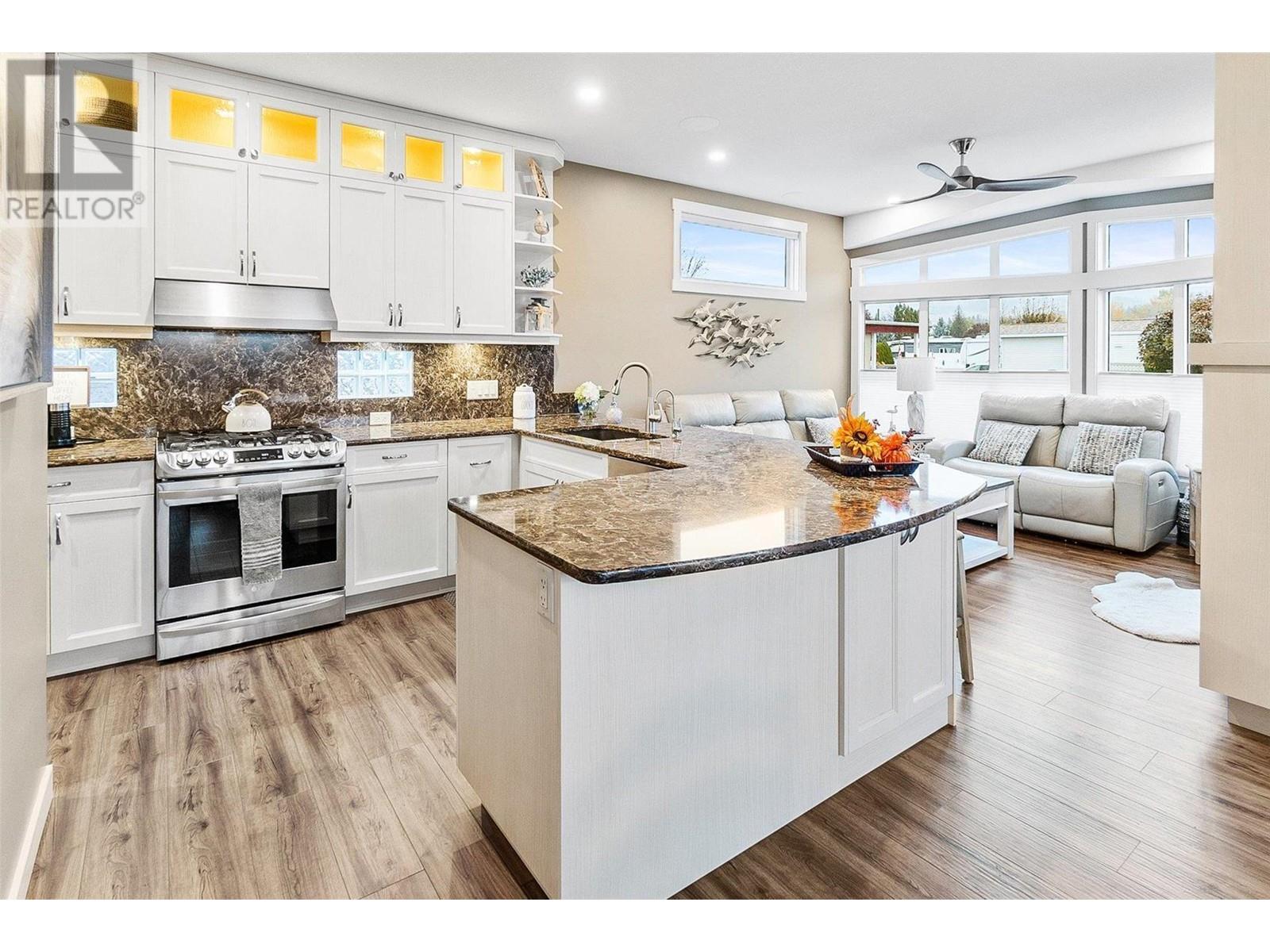 415 Commonwealth Road Unit# 275, #275