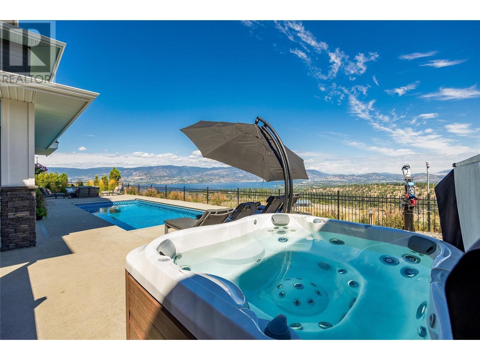 1040 Ledgeview Court