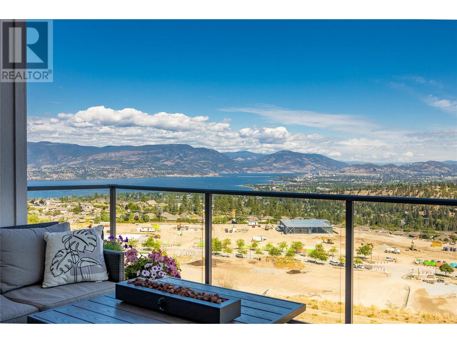 1040 Ledgeview Court