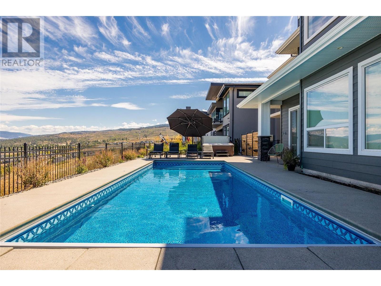 1040 Ledgeview Court