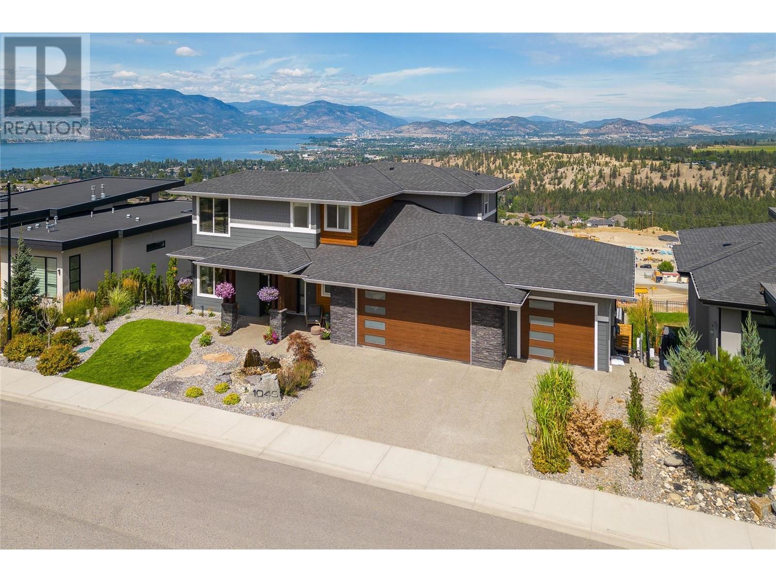 1040 Ledgeview Court