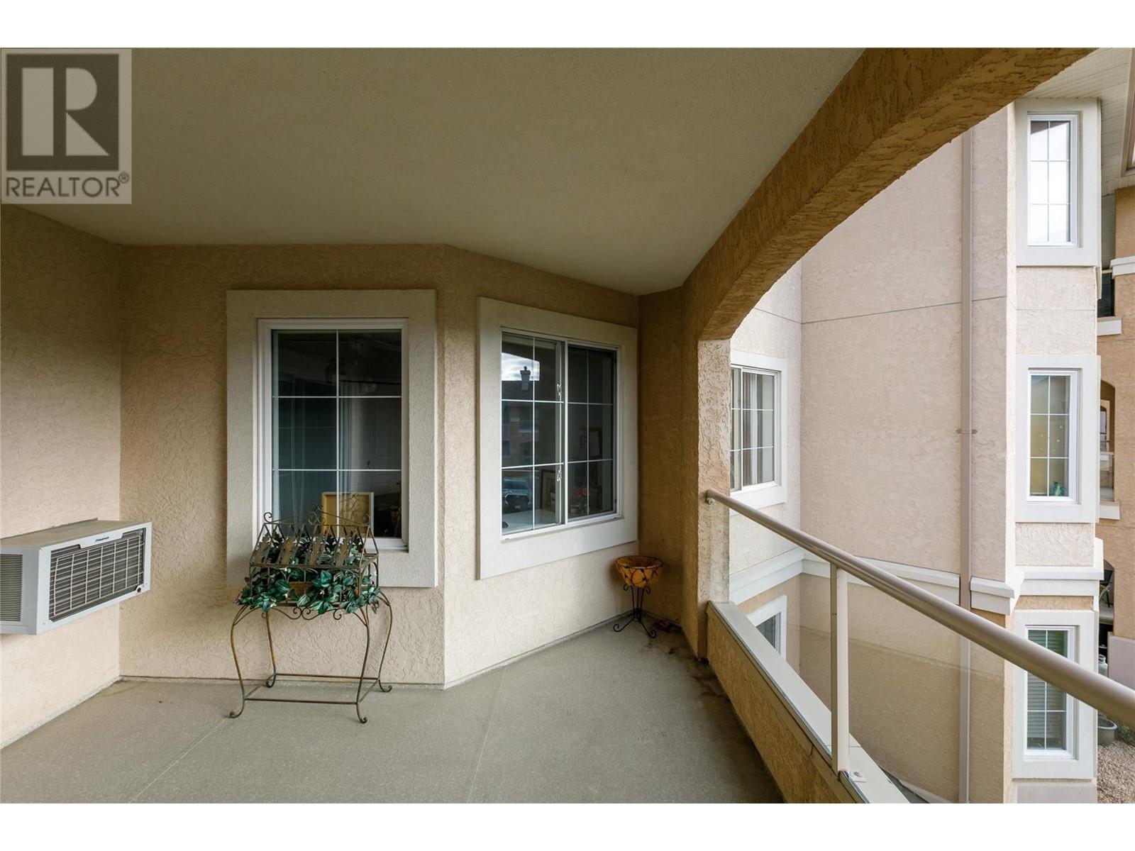 3890 Brown Road Unit# 201, #201