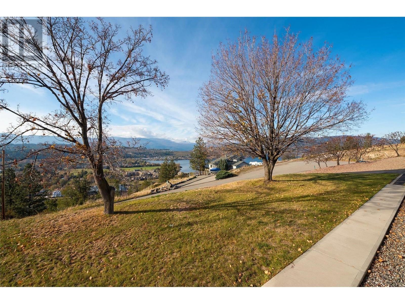 11477/1148 Darlene Road