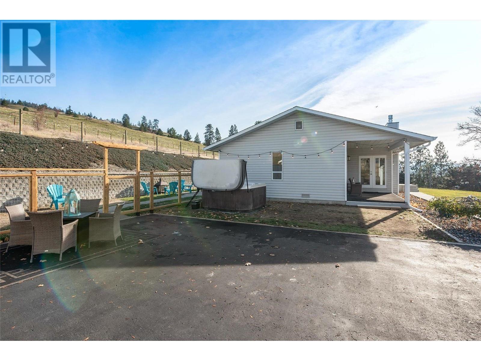 11477/1148 Darlene Road
