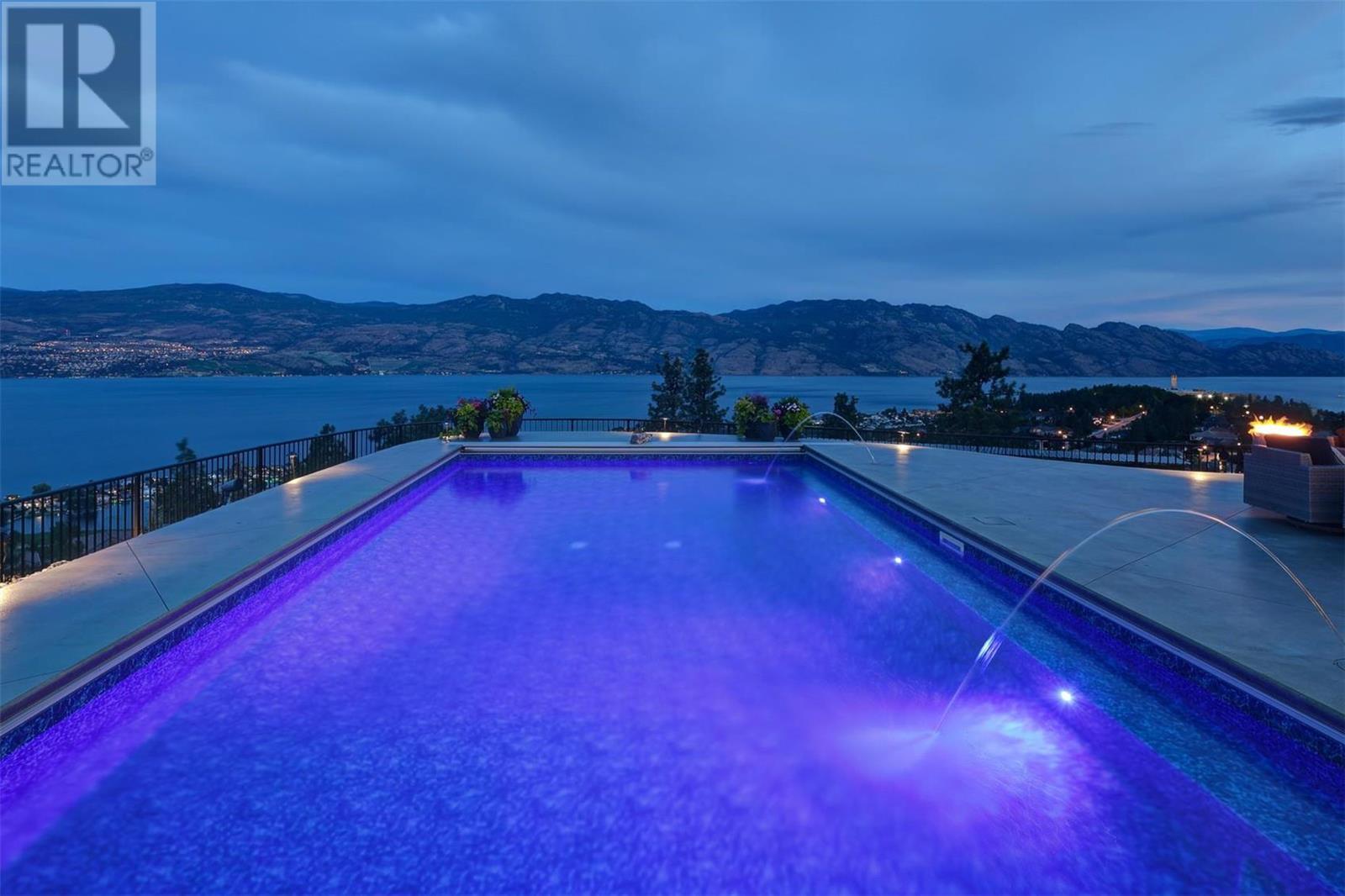 1520 Vineyard Drive