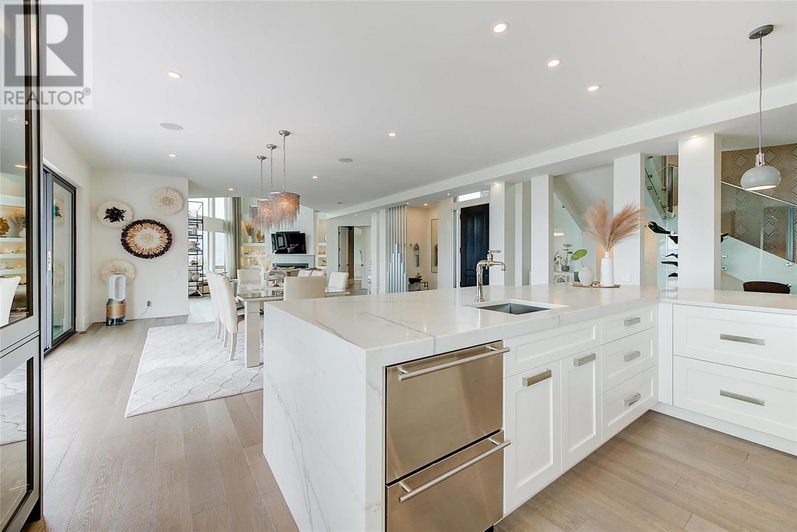 1520 Vineyard Drive
