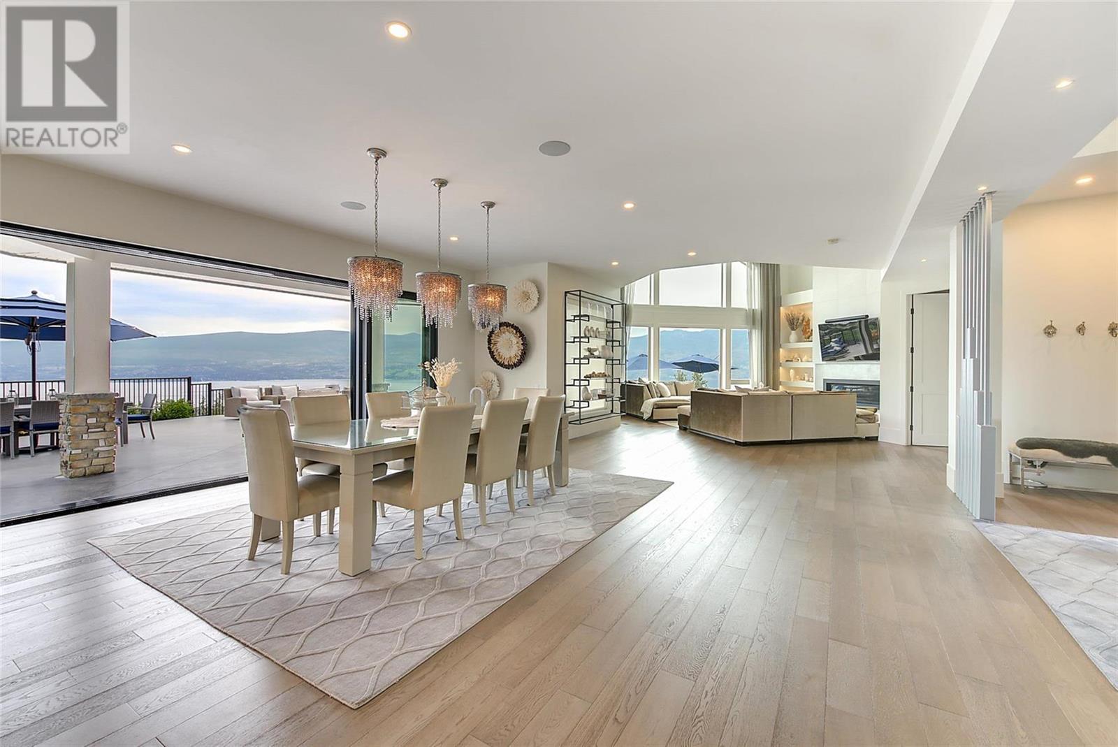 1520 Vineyard Drive