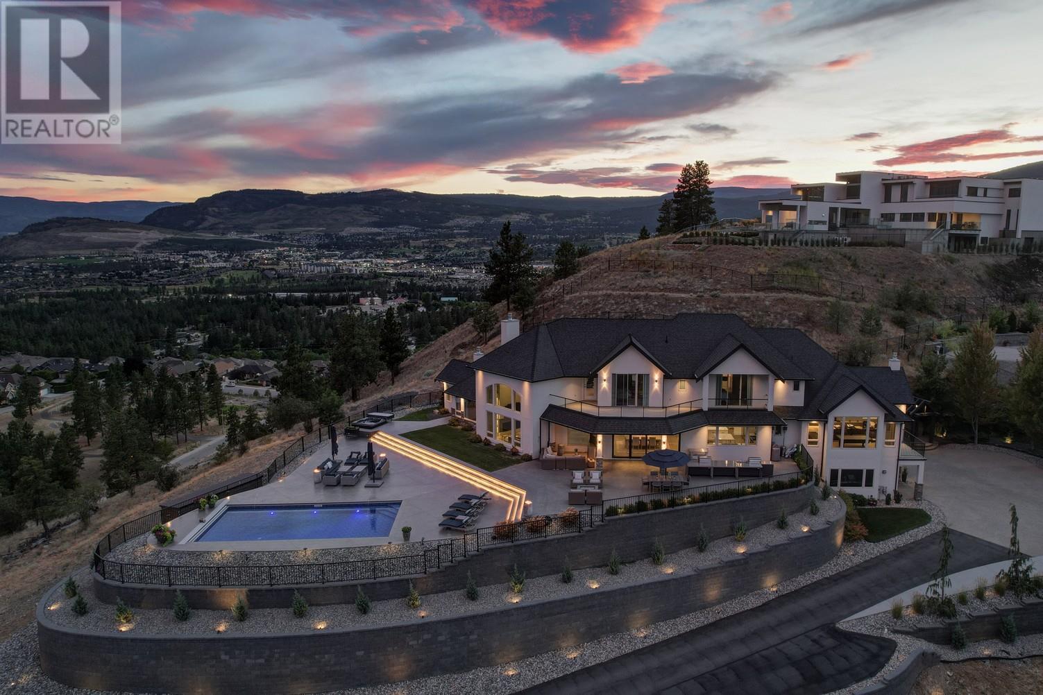 1520 Vineyard Drive