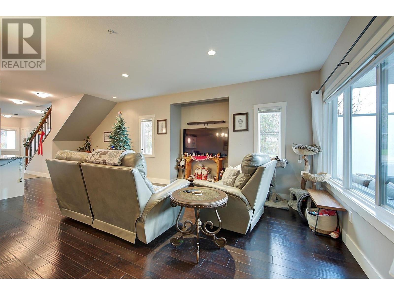 600 Boynton Place Unit# 31, #31