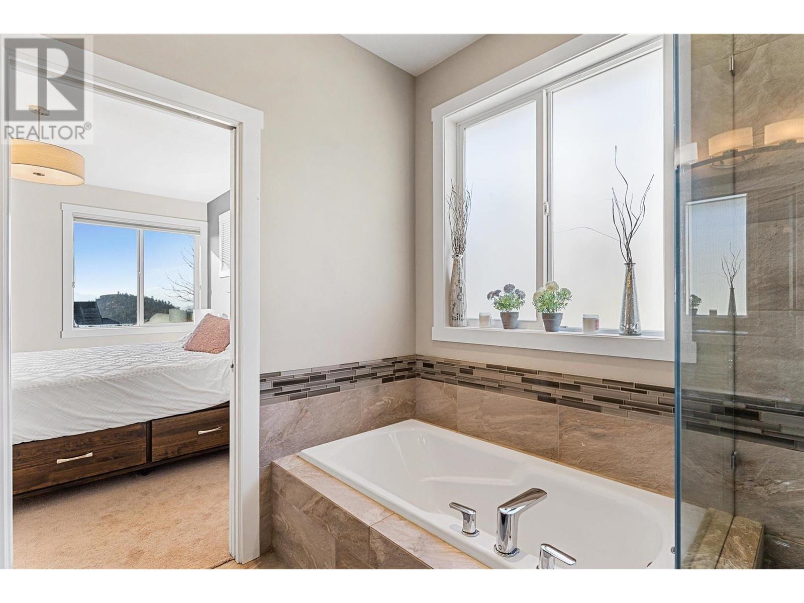 1362 Rocky Point Drive