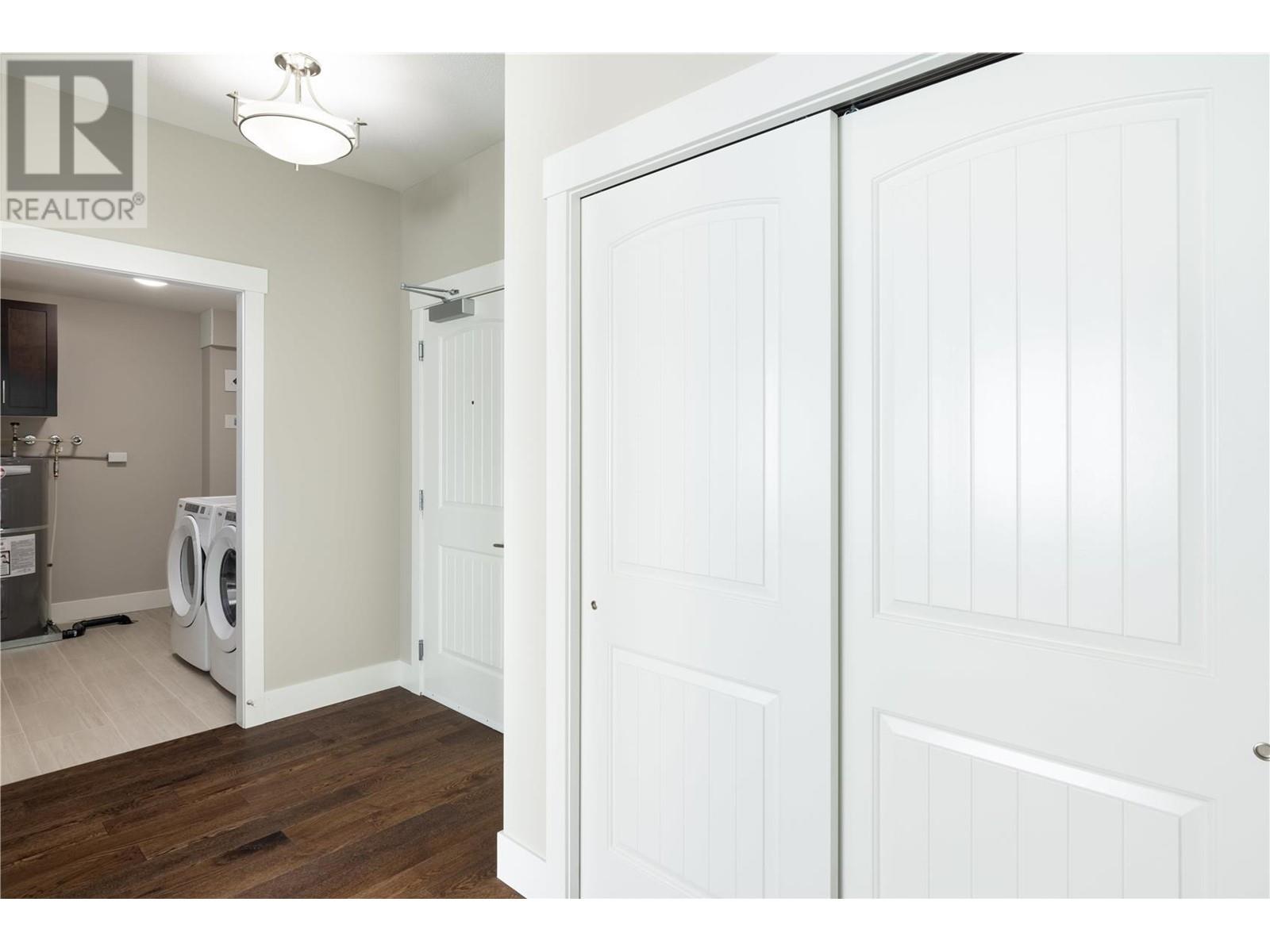 1165 Sutherland Avenue Unit# 403, #403