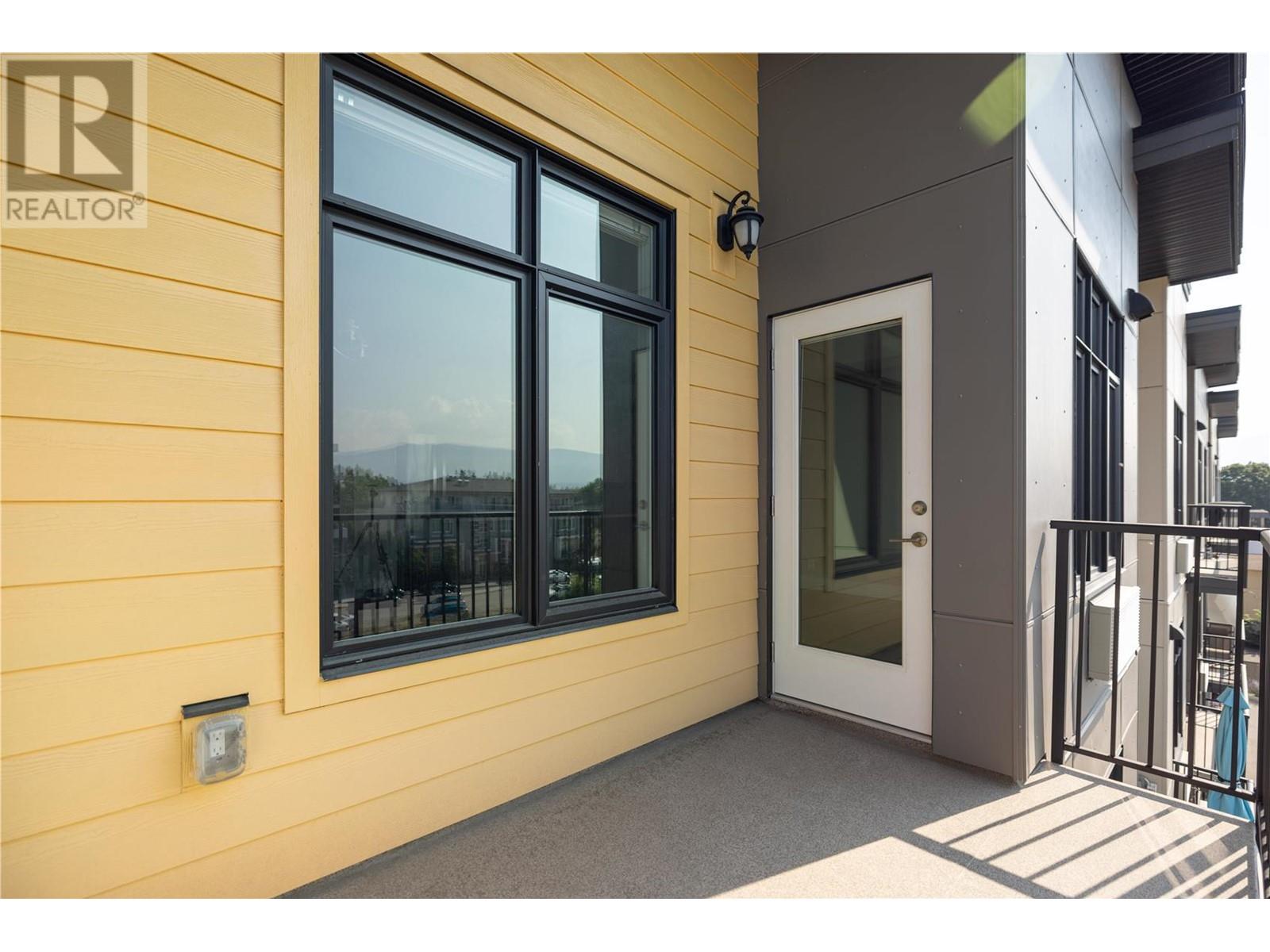 1165 Sutherland Avenue Unit# 406, #406