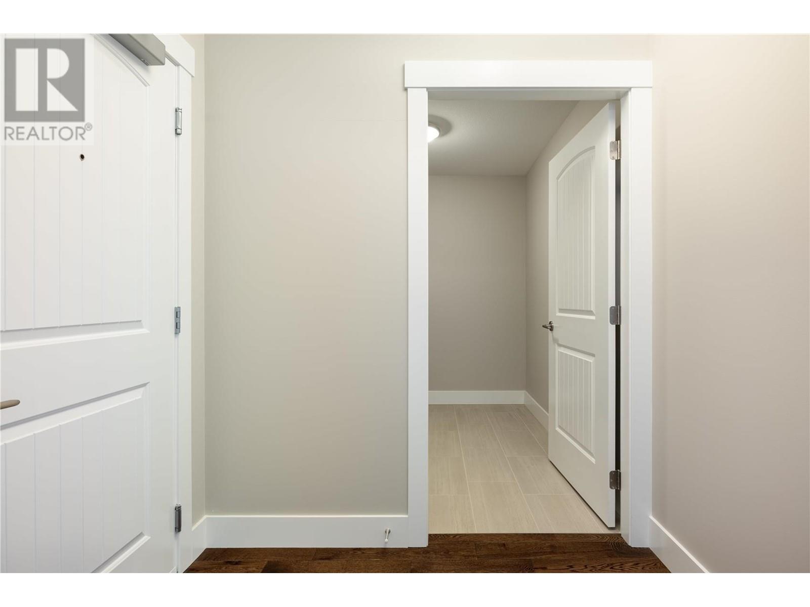 1165 Sutherland Avenue Unit# 406, #406
