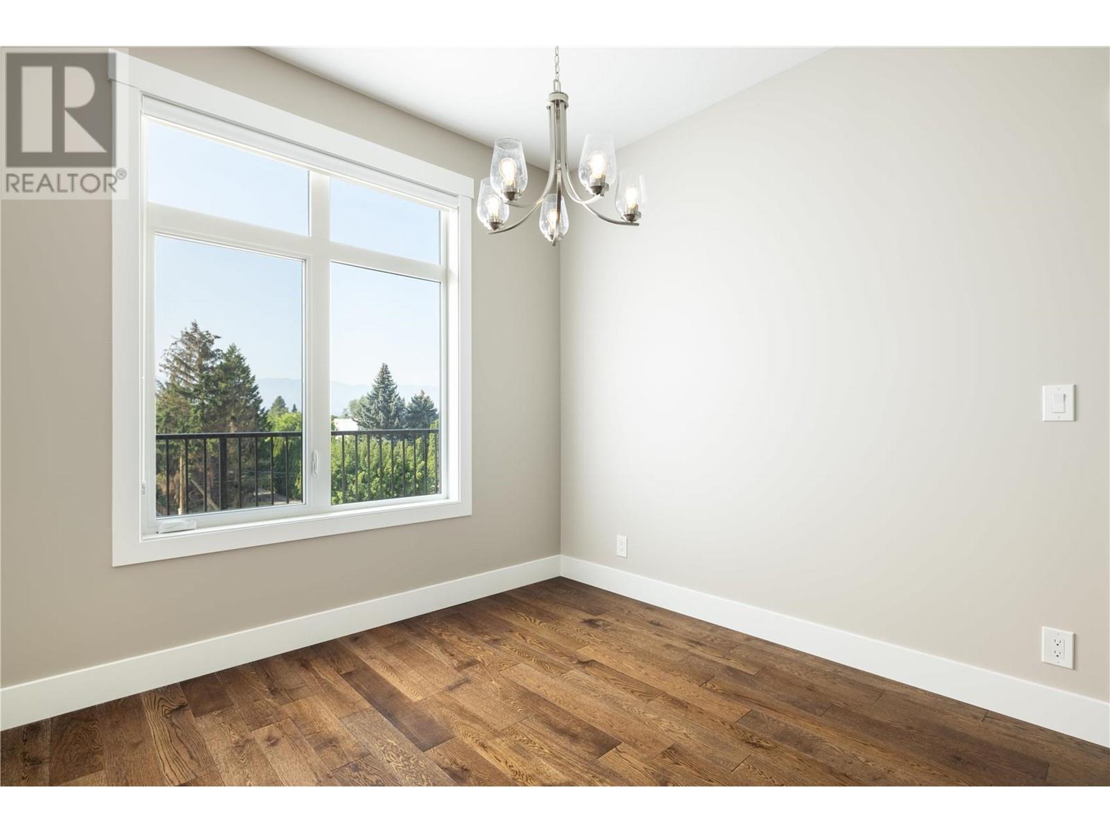 1165 Sutherland Avenue Unit# 406, #406