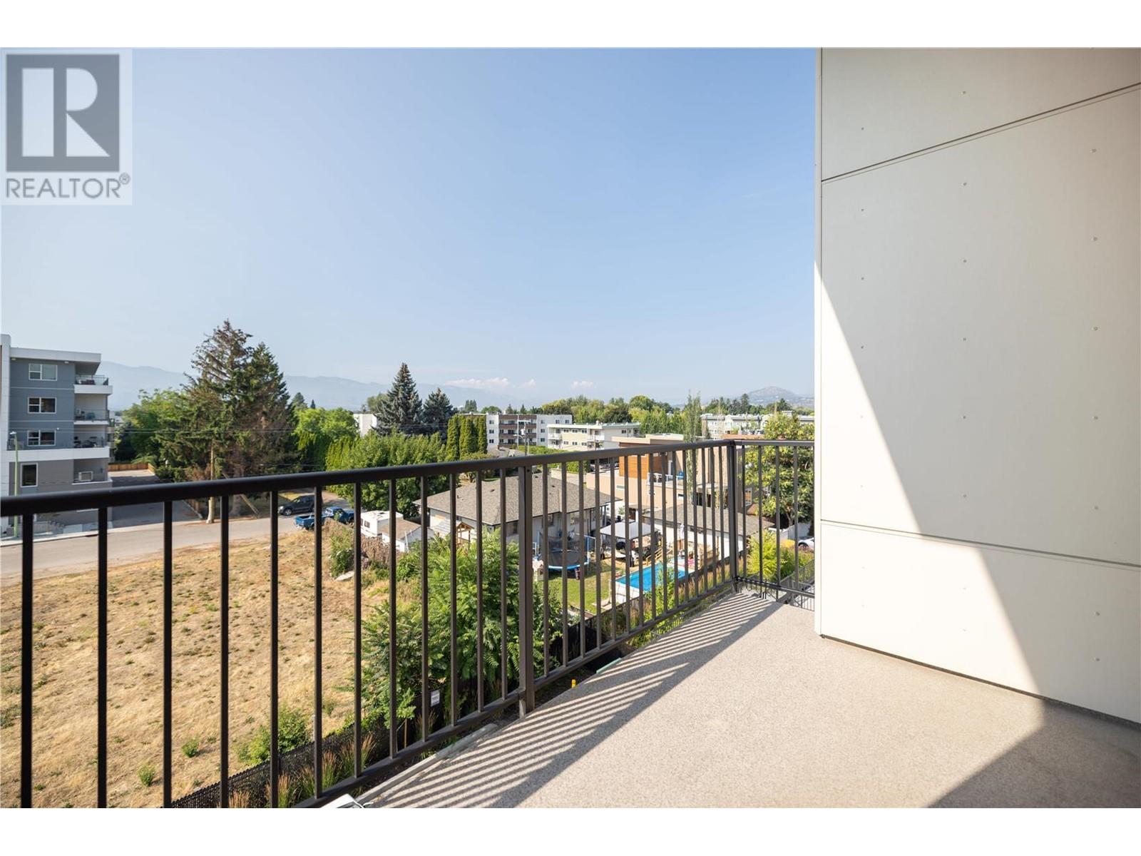 1165 Sutherland Avenue Unit# 406, #406